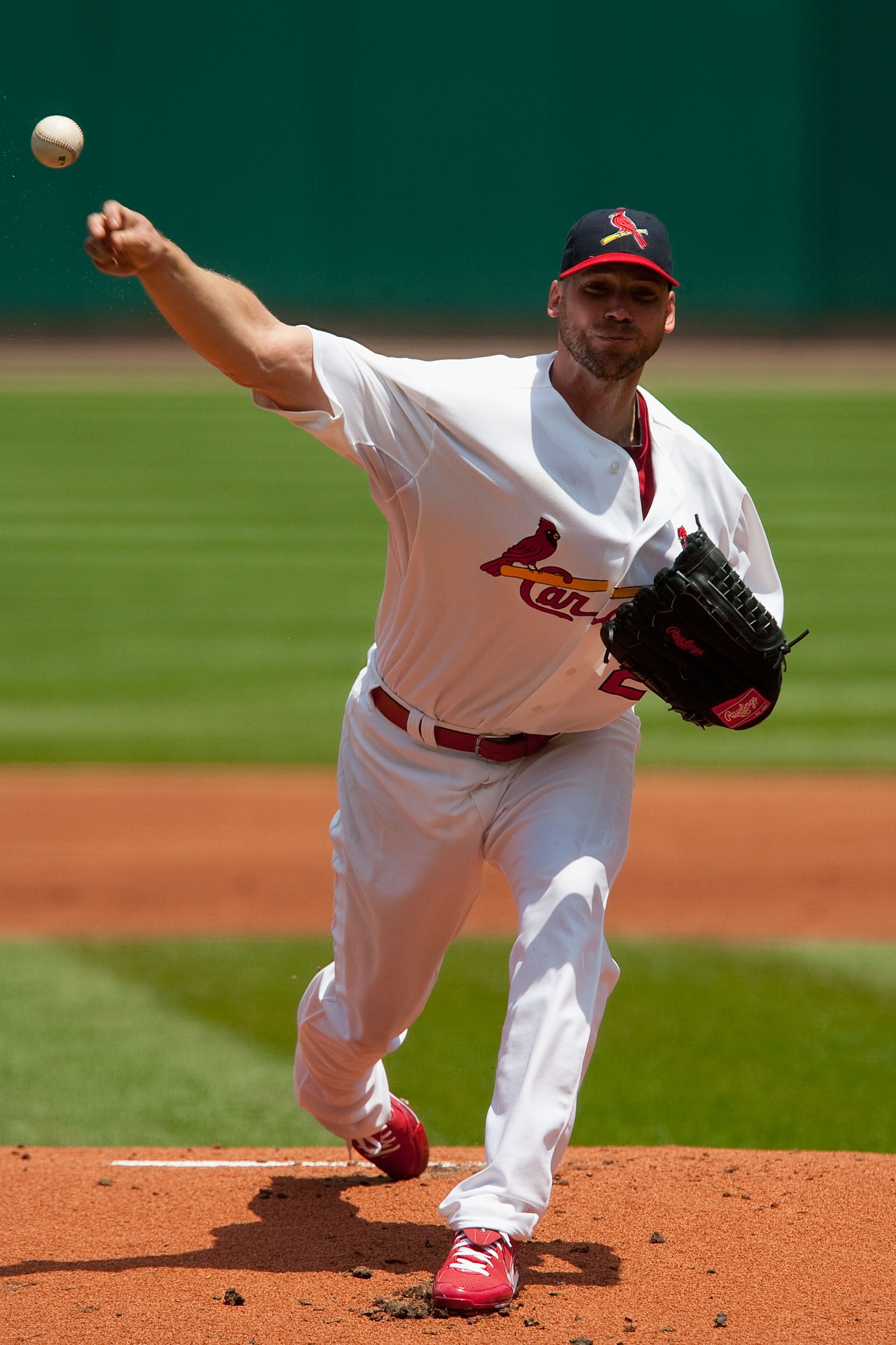 ST. LOUIS - MAY 23: Starting pitcher Chris Carpenter #29 of the St. Louis Cardinals throws against the Los Angeles Angels of Anaheim at Busch Stadium on May 23, 2010 in St. Louis, Missouri.  The Cardinals beat the Angels 6-5 in 10 innings.  (Photo by Dili