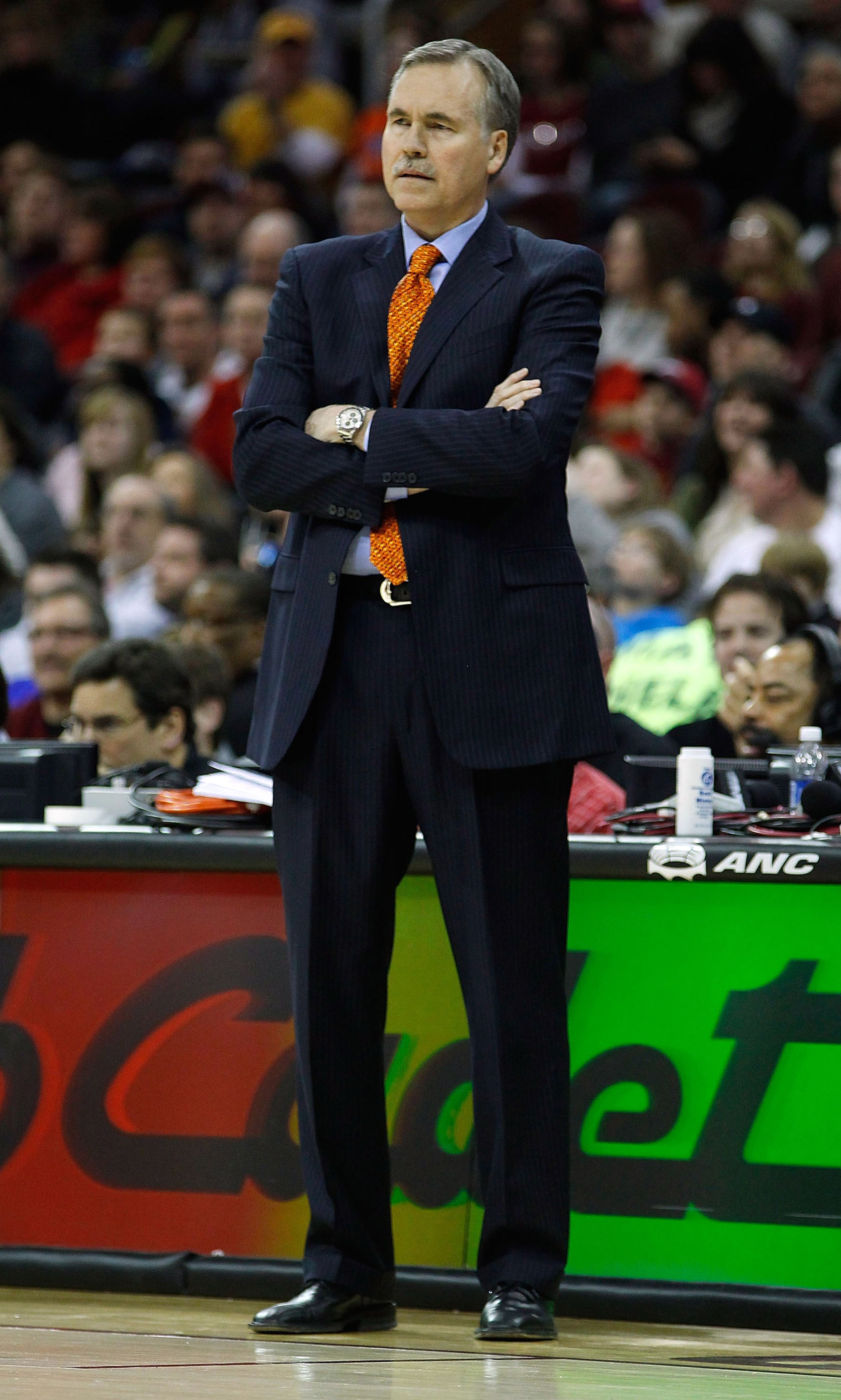 CLEVELAND - FEBRUARY 25: Head coach Mike D'Antoni of the New York Knicks watches his team play against the Cleveland Cavaliers during the game on February 25, 2011 at Quicken Loans Arena in Cleveland, Ohio. NOTE TO USER: User expressly acknowledges and a CLEVELAND - FEBRUARY 25: Head coach Mike D'Antoni of the New York Knicks watches his team play against the Cleveland Cavaliers during the game on February 25, 2011 at Quicken Loans Arena in Cleveland, Ohio. NOTE TO USER: User expressly acknowledges and a