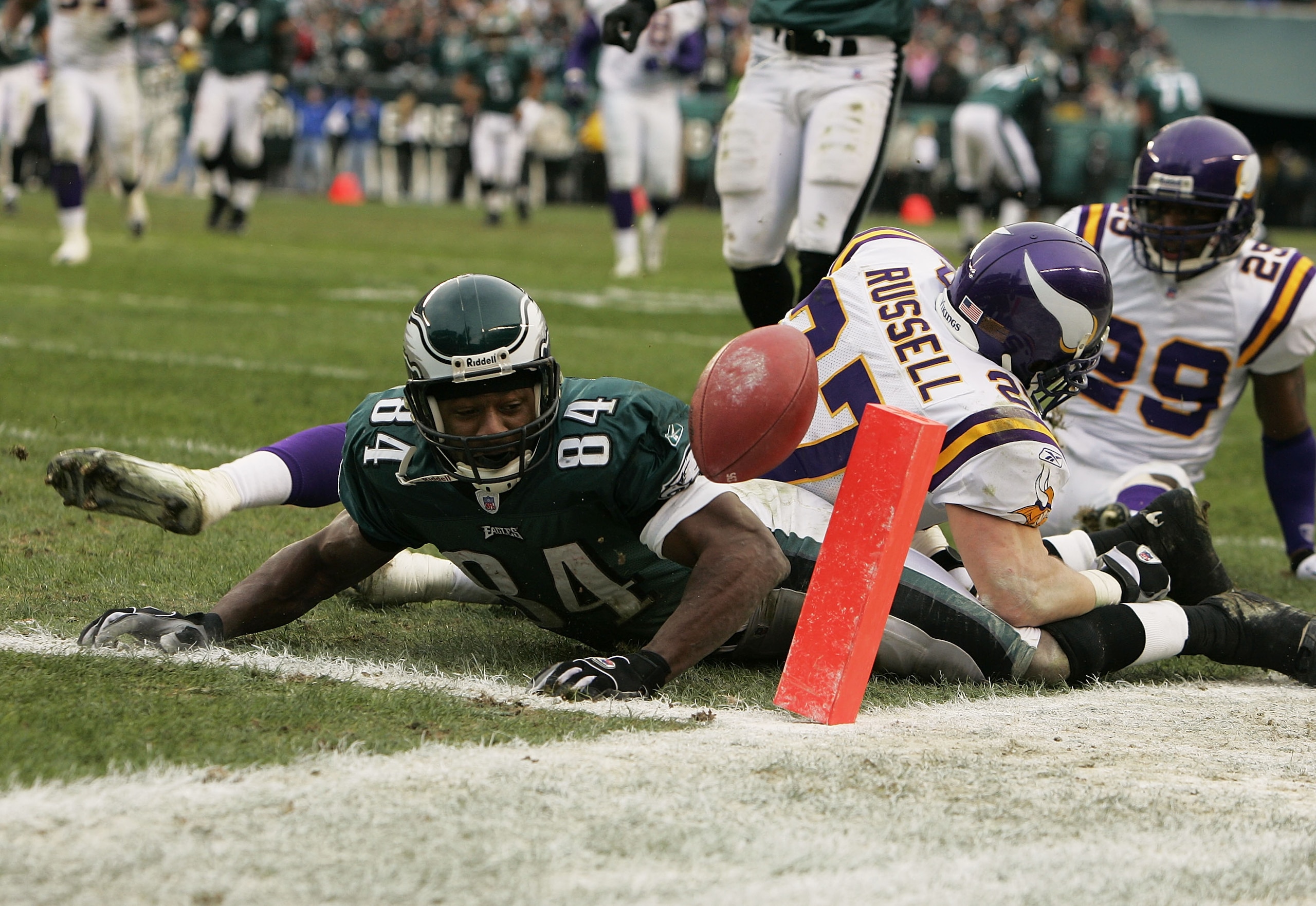 PHILADELPHIA - JANUARY 16:  Wide receiver Freddie Mitchell #84 of the Philadelphia Eagles watches as his fumble hits the pylon and is called a touchback for the Minnesota Vikings in an NFC divisional playoff game at Lincoln Financial Field on January 16,