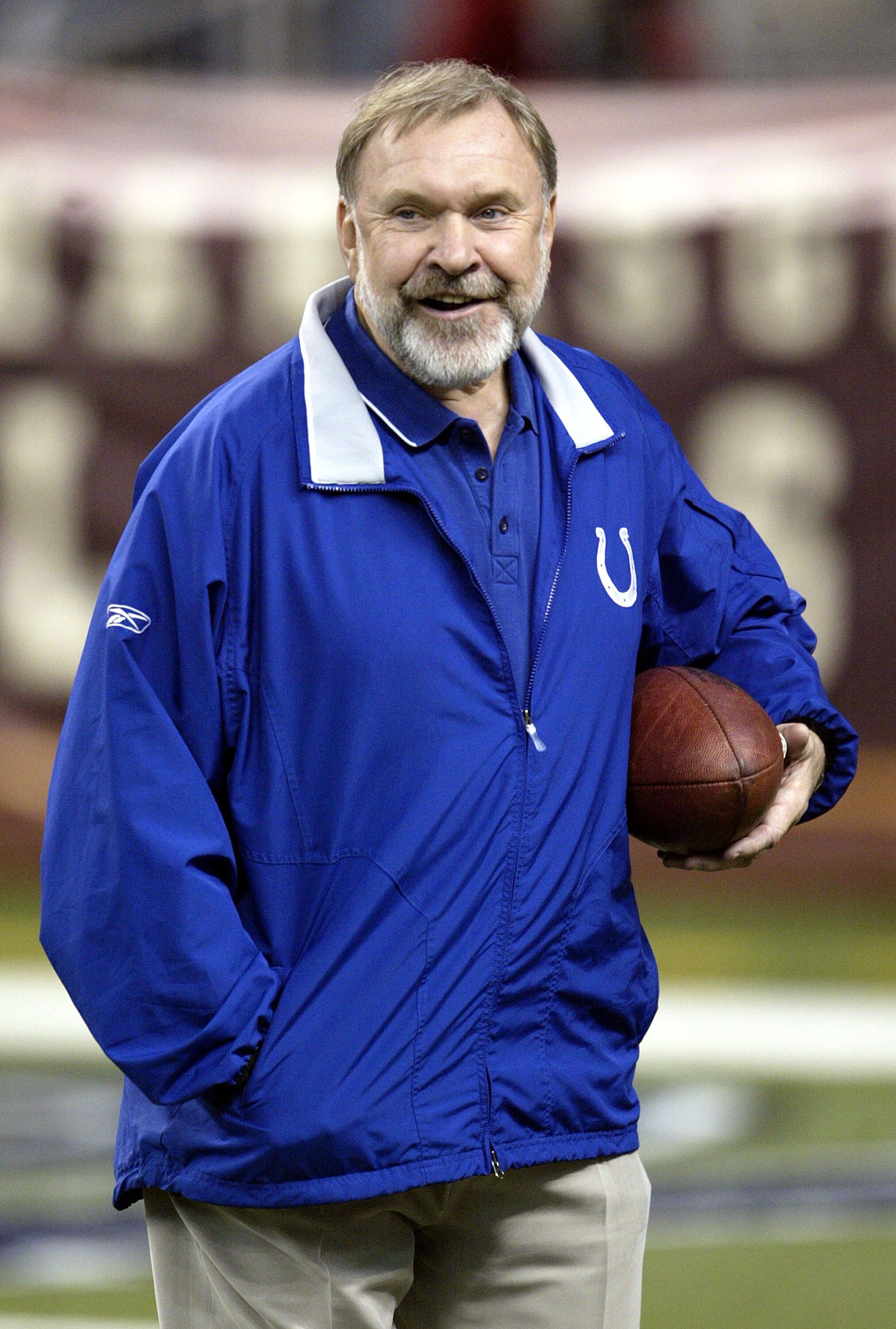 DETROIT - NOVEMBER 25:  Offensive line coach Howard Mudd of the Indianapolis Colts looks on while facing the Detroit Lions at Ford Field on November 25, 2004 in Detroit, Michigan.  The Colts defeated the Lions 41-9.    (Photo by Tom Pidgeon/Getty Images)