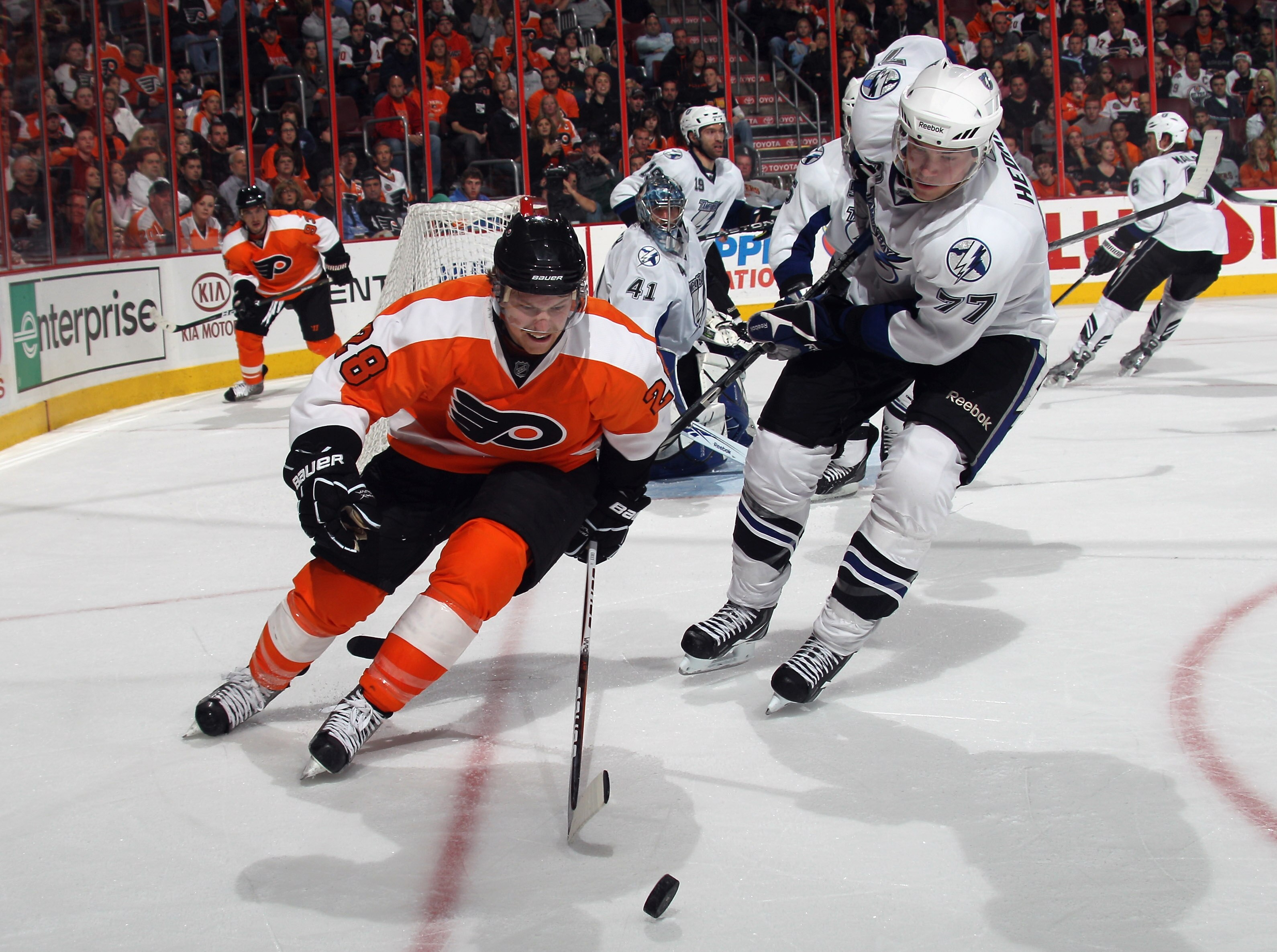 PHILADELPHIA - NOVEMBER 18: Claude Giroux #28 of the Philadelphia Flyers skates against Victor Hedman #77 of the Tampa Bay Lightning at the Wells Fargo Center on November 18, 2010 in Philadelphia, Pennsylvania. The Lightning defeated the Flyers 8-7.  (Pho