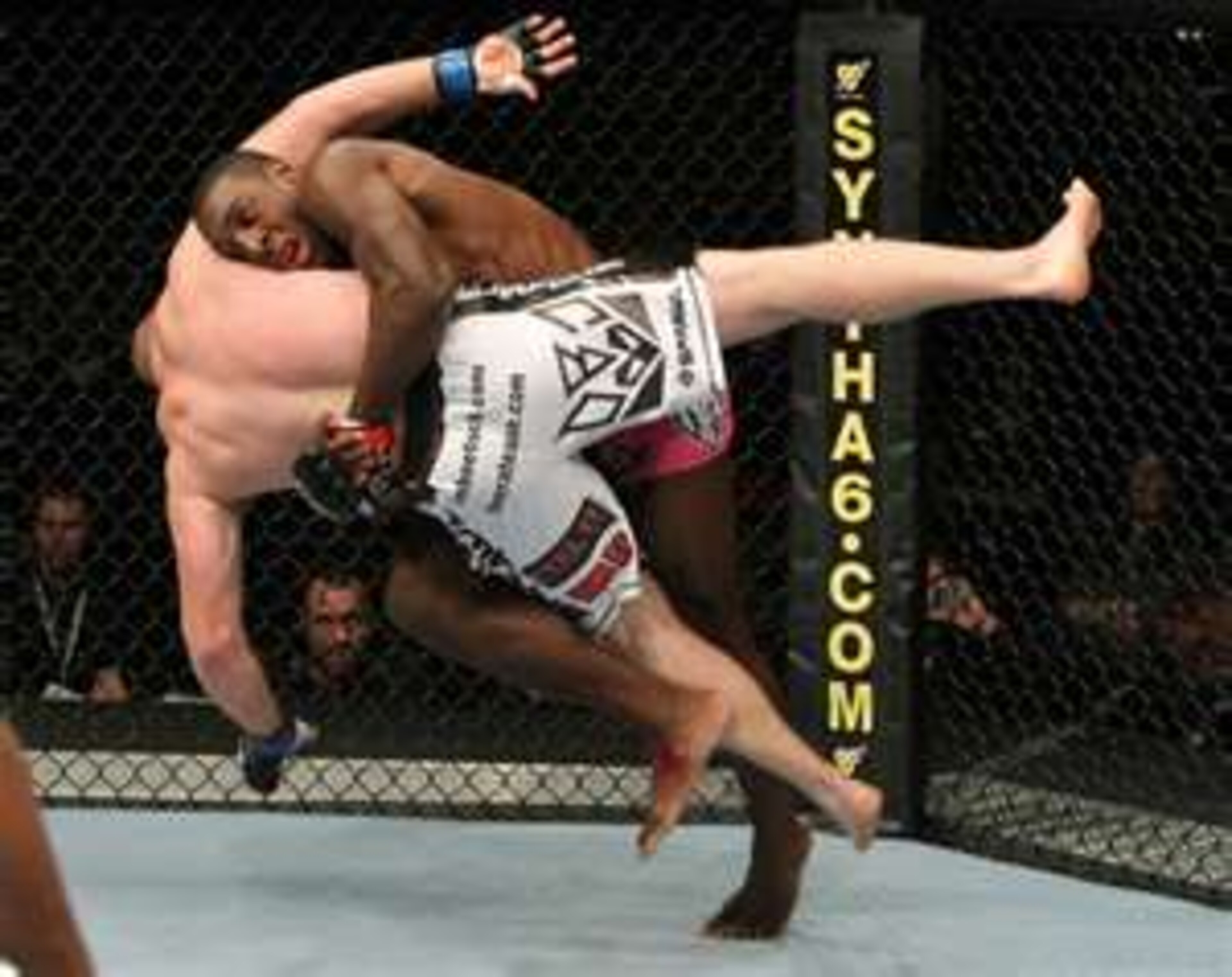 Phil Davis securing a take-down