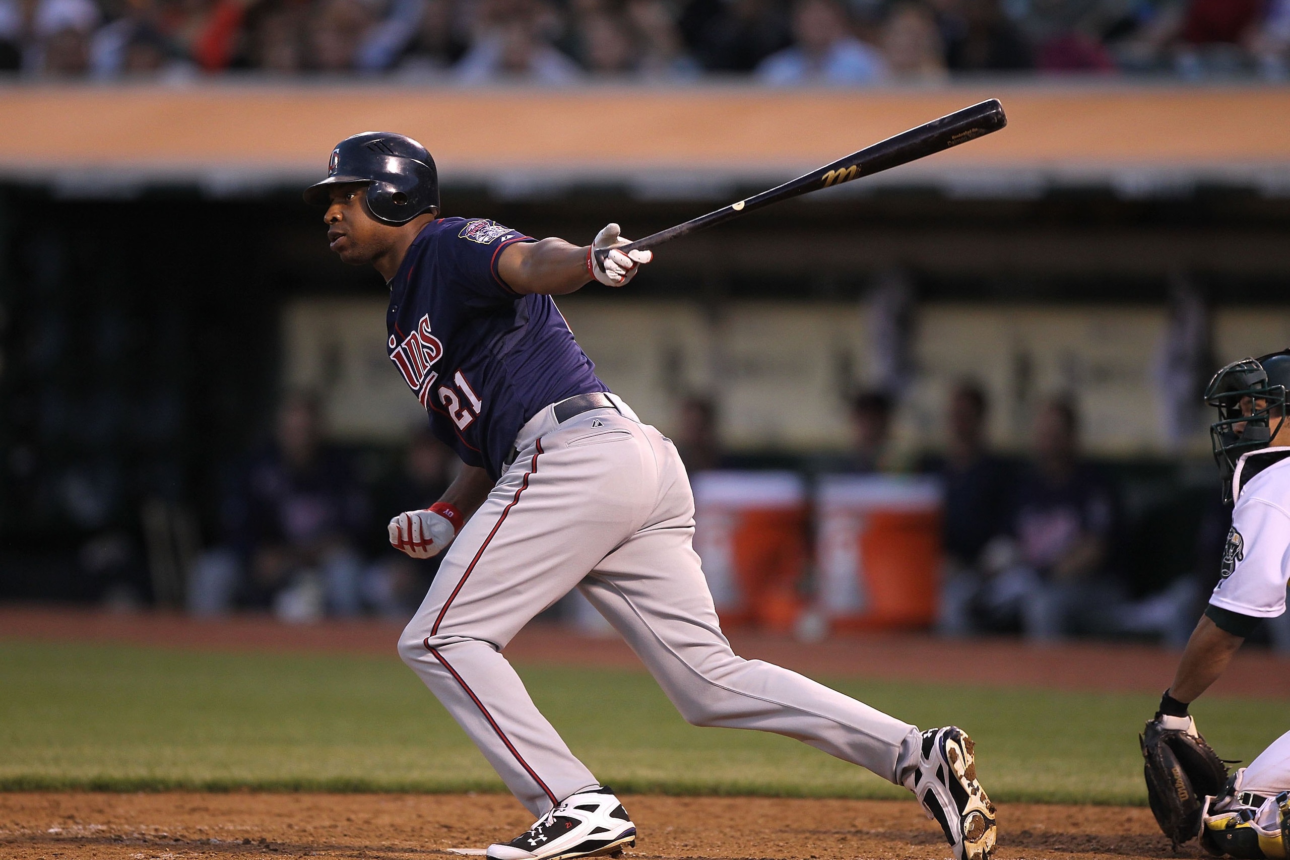 OAKLAND, CA - JUNE 04:  Delmon Young #21 of the Minnesota Twins bats against the Oakland Athletics during an MLB game at the Oakland-Alameda County Coliseum on June 4, 2010 in Oakland, California.  (Photo by Jed Jacobsohn/Getty Images)