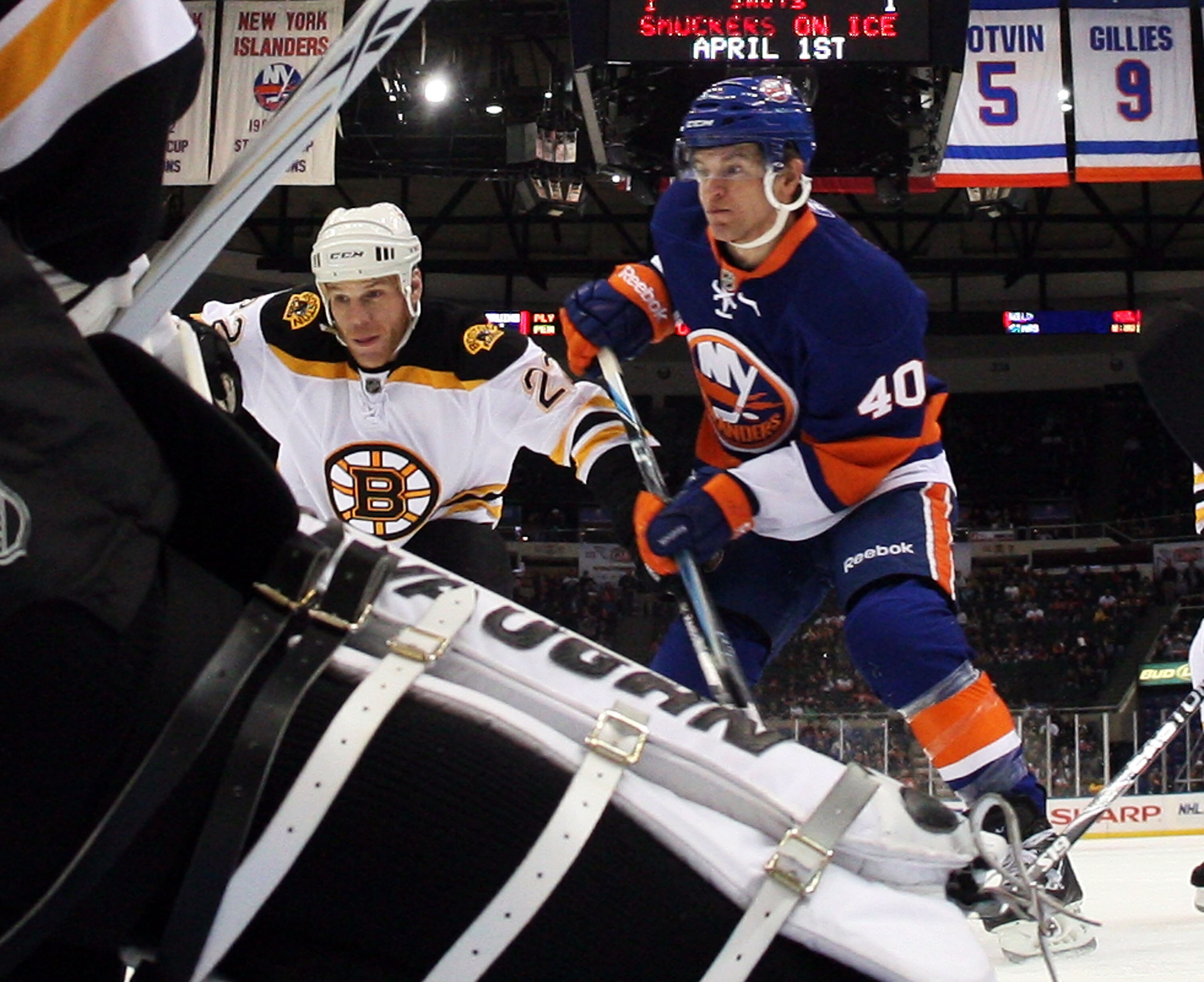 UNIONDALE, NY - MARCH 11:  Michael Grabner #40 of the New York Islanders skates against the Boston Bruins at the Nassau Coliseum on March 11, 2011 in Uniondale, New York.  (Photo by Bruce Bennett/Getty Images)