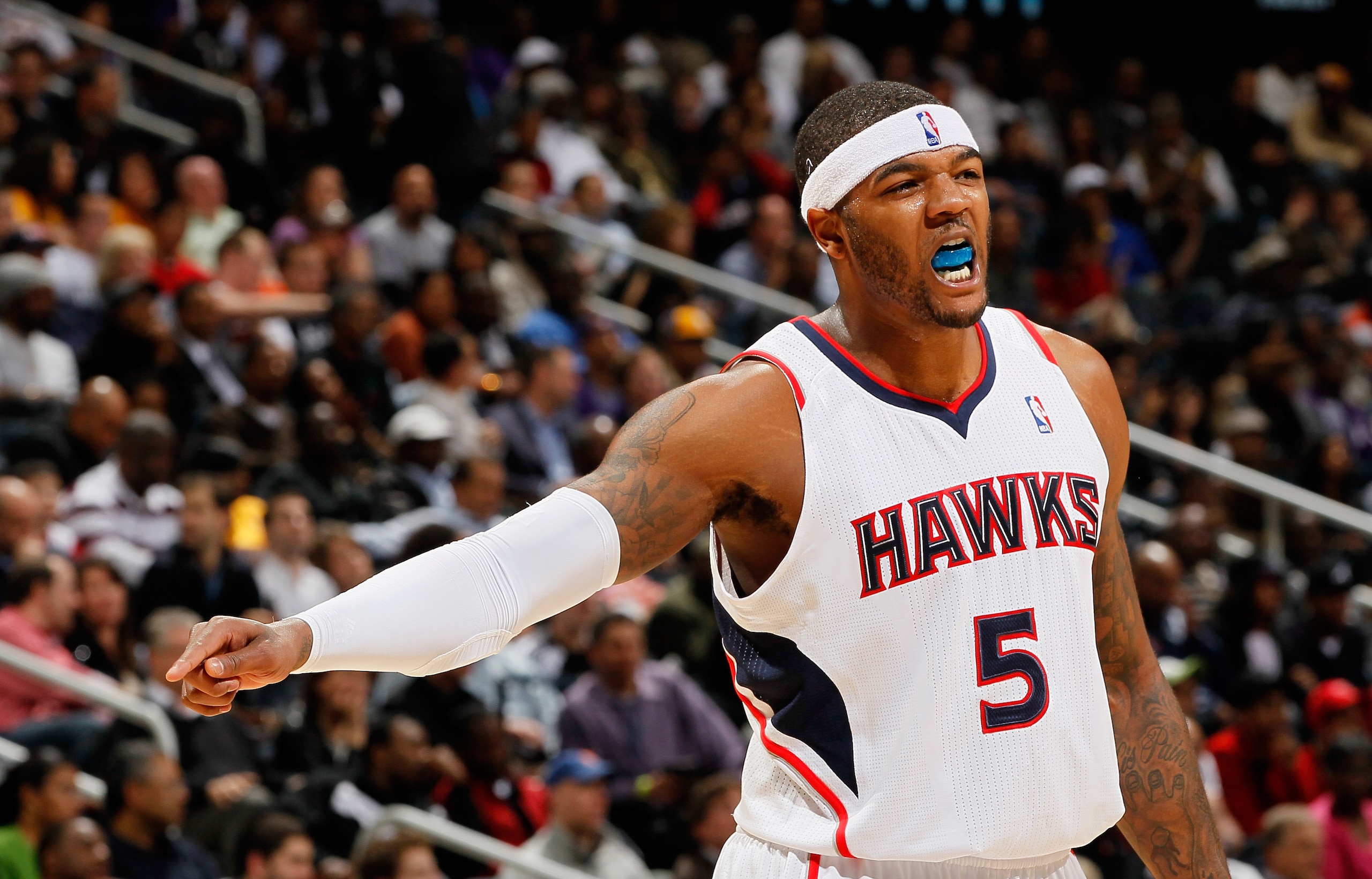 ATLANTA, GA - MARCH 08: Josh Smith #5 of the Atlanta Hawks reacts against the Los Angeles Lakers at Philips Arena on March 8, 2011 in Atlanta, Georgia. NOTE TO USER: User expressly acknowledges and agrees that, by downloading and/or using this Photograp ATLANTA, GA - MARCH 08: Josh Smith #5 of the Atlanta Hawks reacts against the Los Angeles Lakers at Philips Arena on March 8, 2011 in Atlanta, Georgia. NOTE TO USER: User expressly acknowledges and agrees that, by downloading and/or using this Photograp
