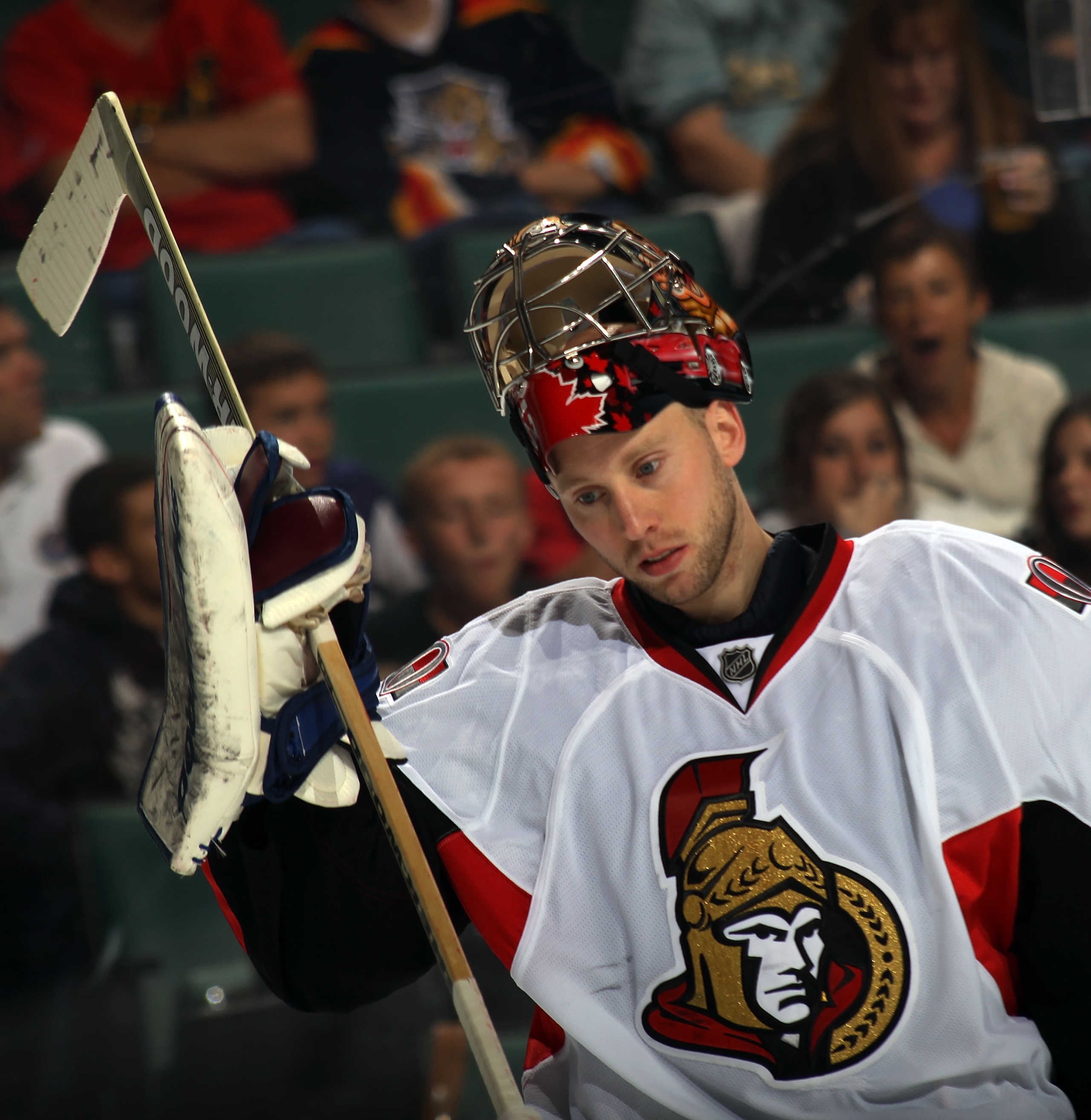 SUNRISE, FL - MARCH 10:  Craig Anderson #41 of the Ottawa Senators tends net against the Florida Panthers at the BankAtlantic Center on March 10, 2011 in Sunrise, Florida.  (Photo by Bruce Bennett/Getty Images)