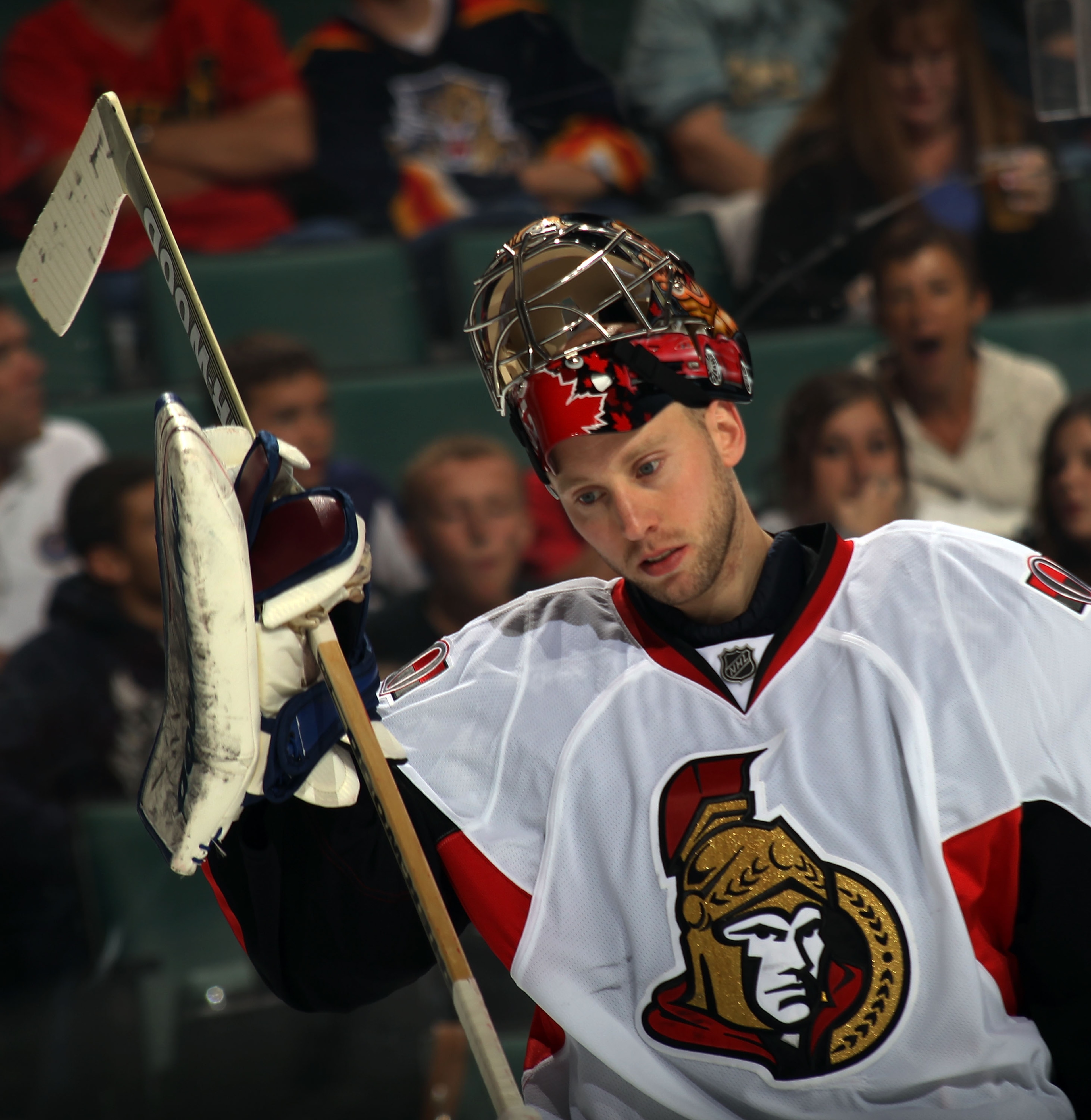 SUNRISE, FL - MARCH 10:  Craig Anderson #41 of the Ottawa Senators tends net against the Florida Panthers at the BankAtlantic Center on March 10, 2011 in Sunrise, Florida.  (Photo by Bruce Bennett/Getty Images)