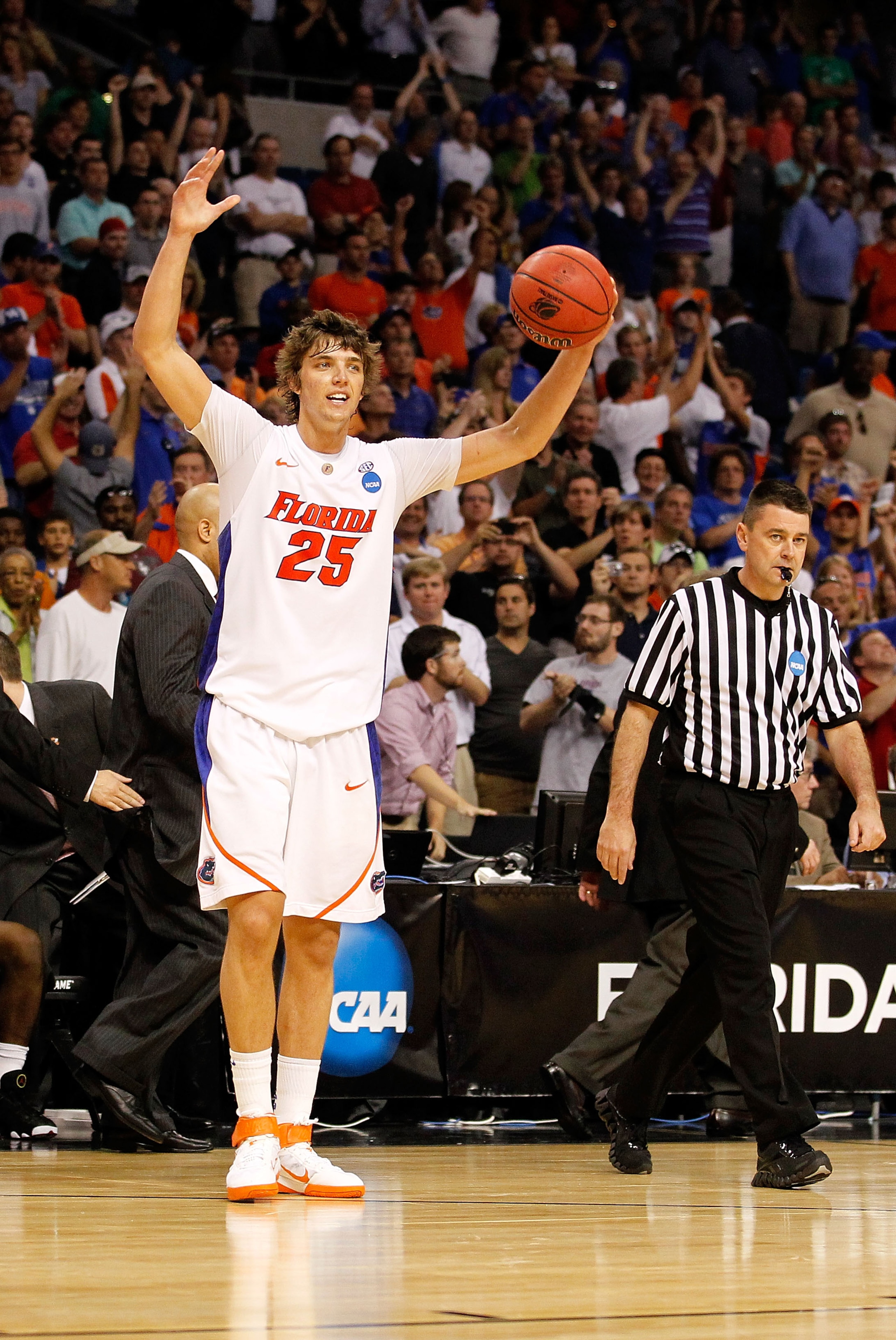 TAMPA, FL - MARCH 19: Chandler Parsons #25 of the Florida Gators celebrates after Flordia won 73-65 against the UCLA Bruins during the third round of the 2011 NCAA men's basketball tournament at St. Pete Times Forum on March 19, 2011 in Tampa, Florida. TAMPA, FL - MARCH 19: Chandler Parsons #25 of the Florida Gators celebrates after Flordia won 73-65 against the UCLA Bruins during the third round of the 2011 NCAA men's basketball tournament at St. Pete Times Forum on March 19, 2011 in Tampa, Florida.
