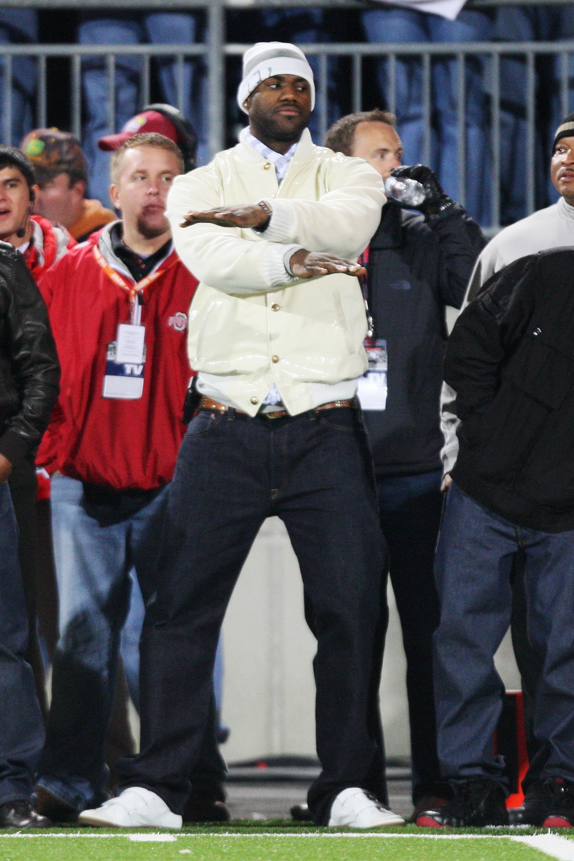 COLUMBUS, OH - OCTOBER 25: NBA player LeBron James displays his opinion of a play while watching the Ohio State Buckeyes play the Penn State Nittany Lions on October 25, 2008 at Ohio Stadium in Columbus, Ohio.  (Photo by Jamie Sabau/Getty Images)