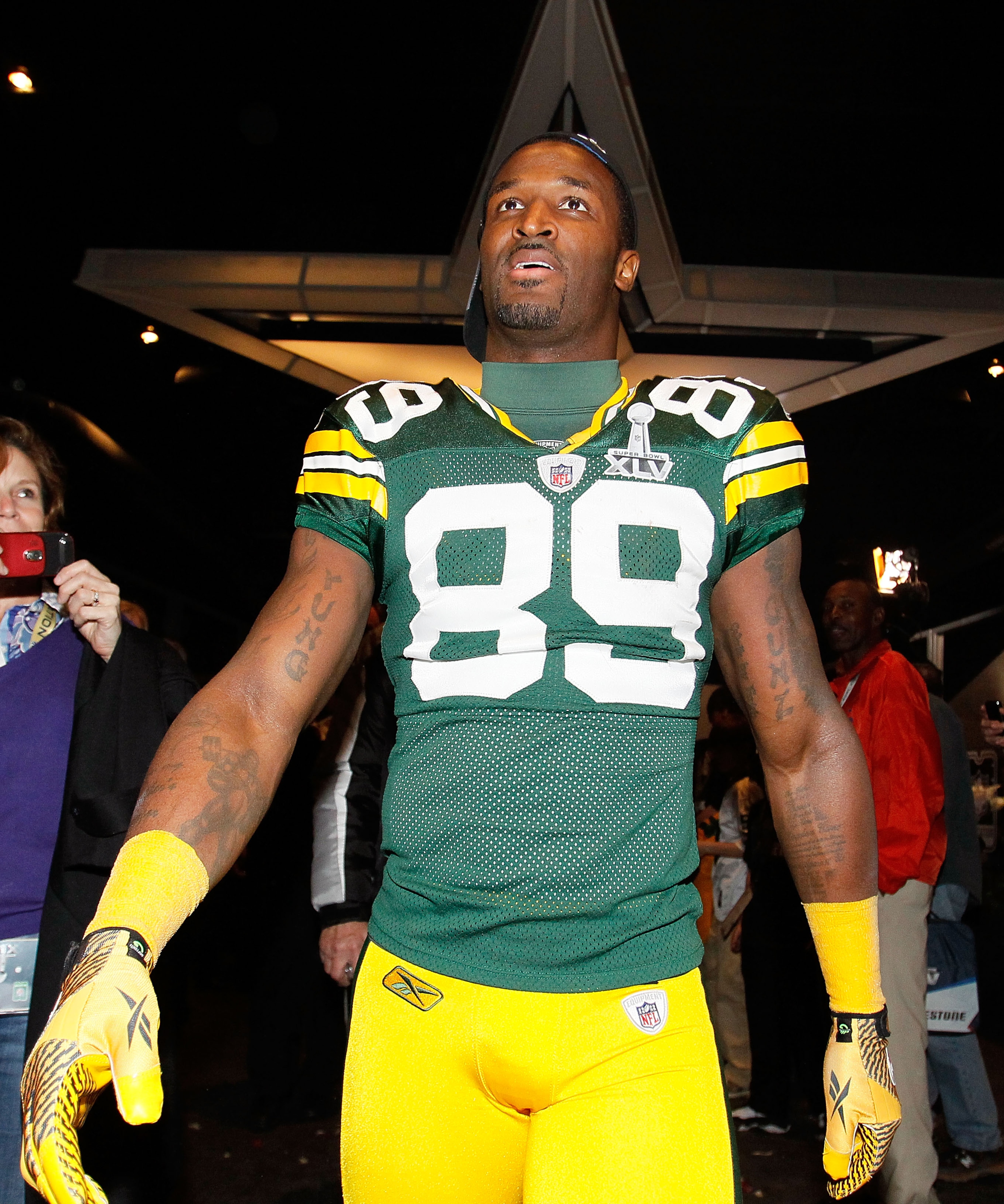 ARLINGTON, TX - FEBRUARY 06:  James Jones #89 of the Green Bay Packers celebrates after the Packers defeated the Pittsburgh Steelers 31-25 during Super Bowl XLV at Cowboys Stadium on February 6, 2011 in Arlington, Texas.  (Photo by Kevin C. Cox/Getty Imag
