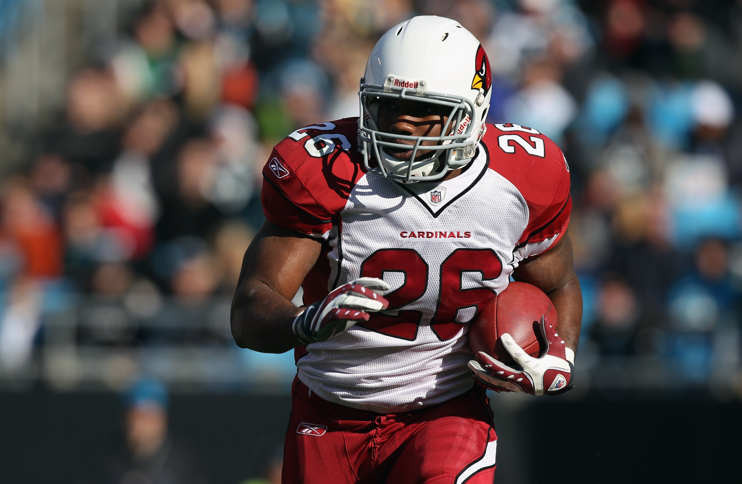 CHARLOTTE, NC - DECEMBER 19: Beanie Wells #26 of the Arizona Cardinals runs with the ball against the Carolina Panthers during their game at Bank of America Stadium on December 19, 2010 in Charlotte, North Carolina. (Photo by Streeter Lecka/Getty Images CHARLOTTE, NC - DECEMBER 19: Beanie Wells #26 of the Arizona Cardinals runs with the ball against the Carolina Panthers during their game at Bank of America Stadium on December 19, 2010 in Charlotte, North Carolina. (Photo by Streeter Lecka/Getty Images