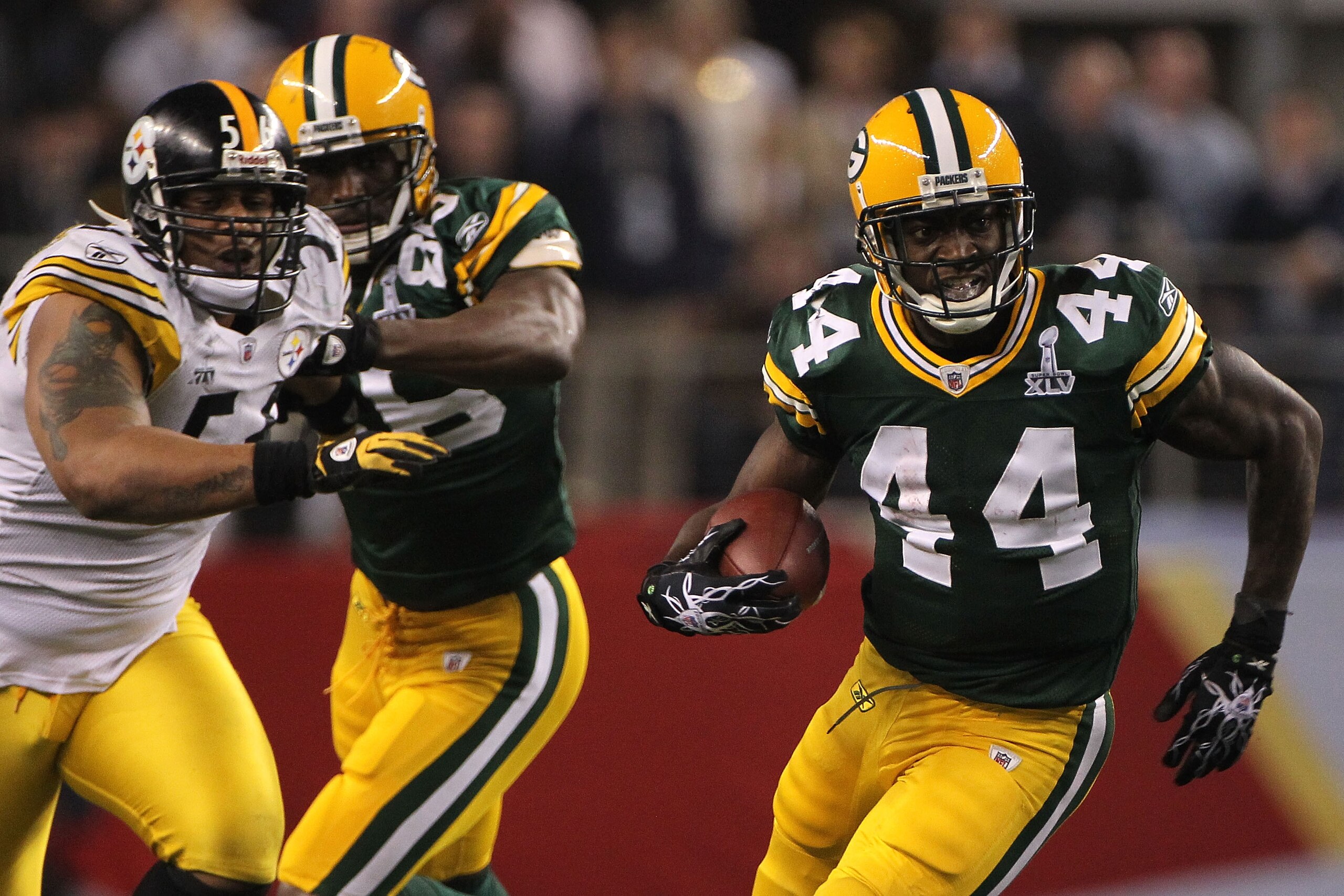 ARLINGTON, TX - FEBRUARY 06: James Starks #44 of the Green Bay Packers runs the ball in the fourth quarter against the Pittsburgh Steelers during Super Bowl XLV at Cowboys Stadium on February 6, 2011 in Arlington, Texas. (Photo by Doug Pensinger/Getty I ARLINGTON, TX - FEBRUARY 06: James Starks #44 of the Green Bay Packers runs the ball in the fourth quarter against the Pittsburgh Steelers during Super Bowl XLV at Cowboys Stadium on February 6, 2011 in Arlington, Texas. (Photo by Doug Pensinger/Getty I