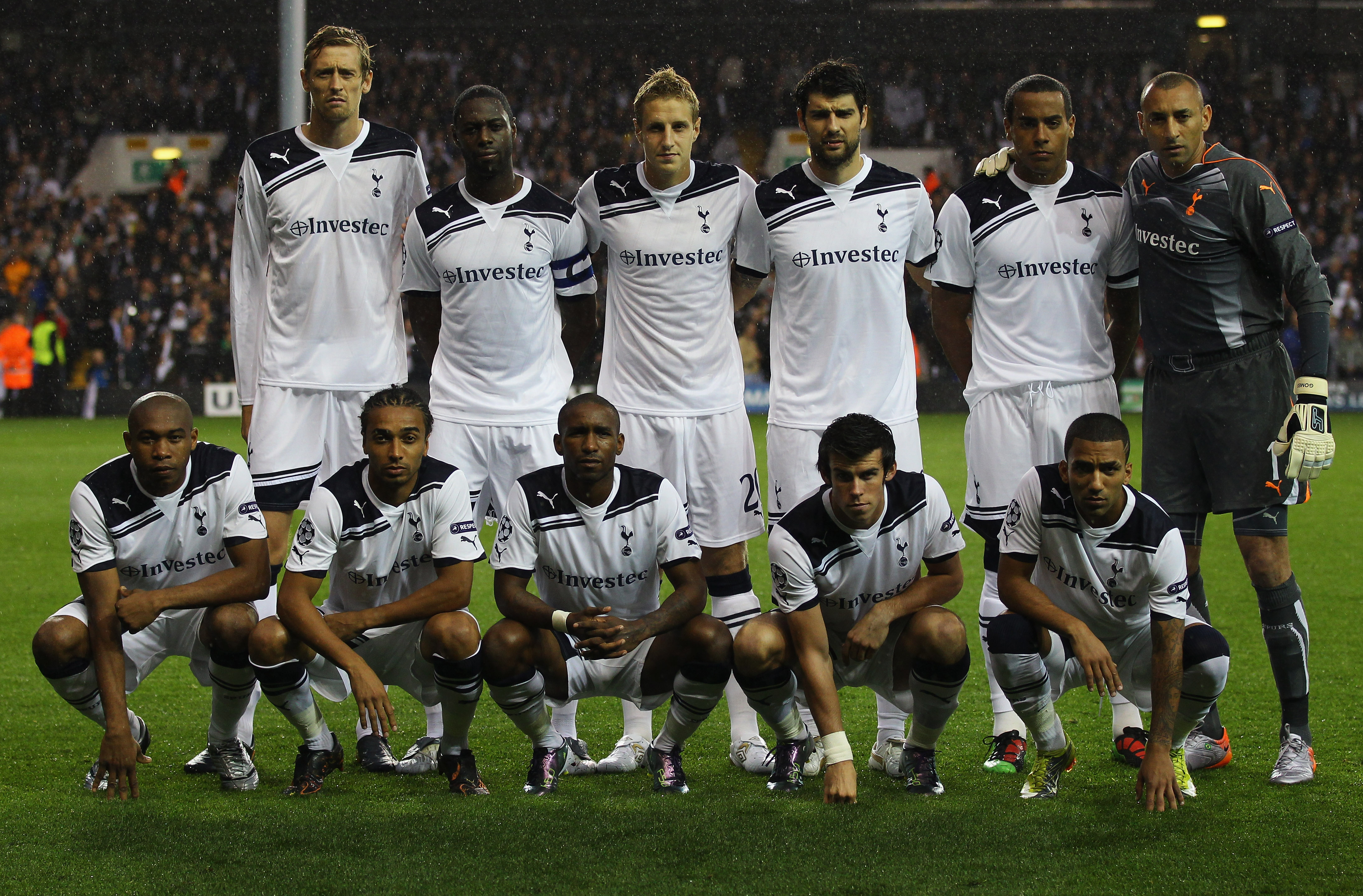 LONDON, ENGLAND - AUGUST 25:  Tottenham Hotspur line up prior to the UEFA Champions League play-off second leg match between Tottenham Hotspur and BSC Young Boys at White Hart Lane on August 25, 2010 in London, England.  (Photo by Clive Rose/Getty Images)