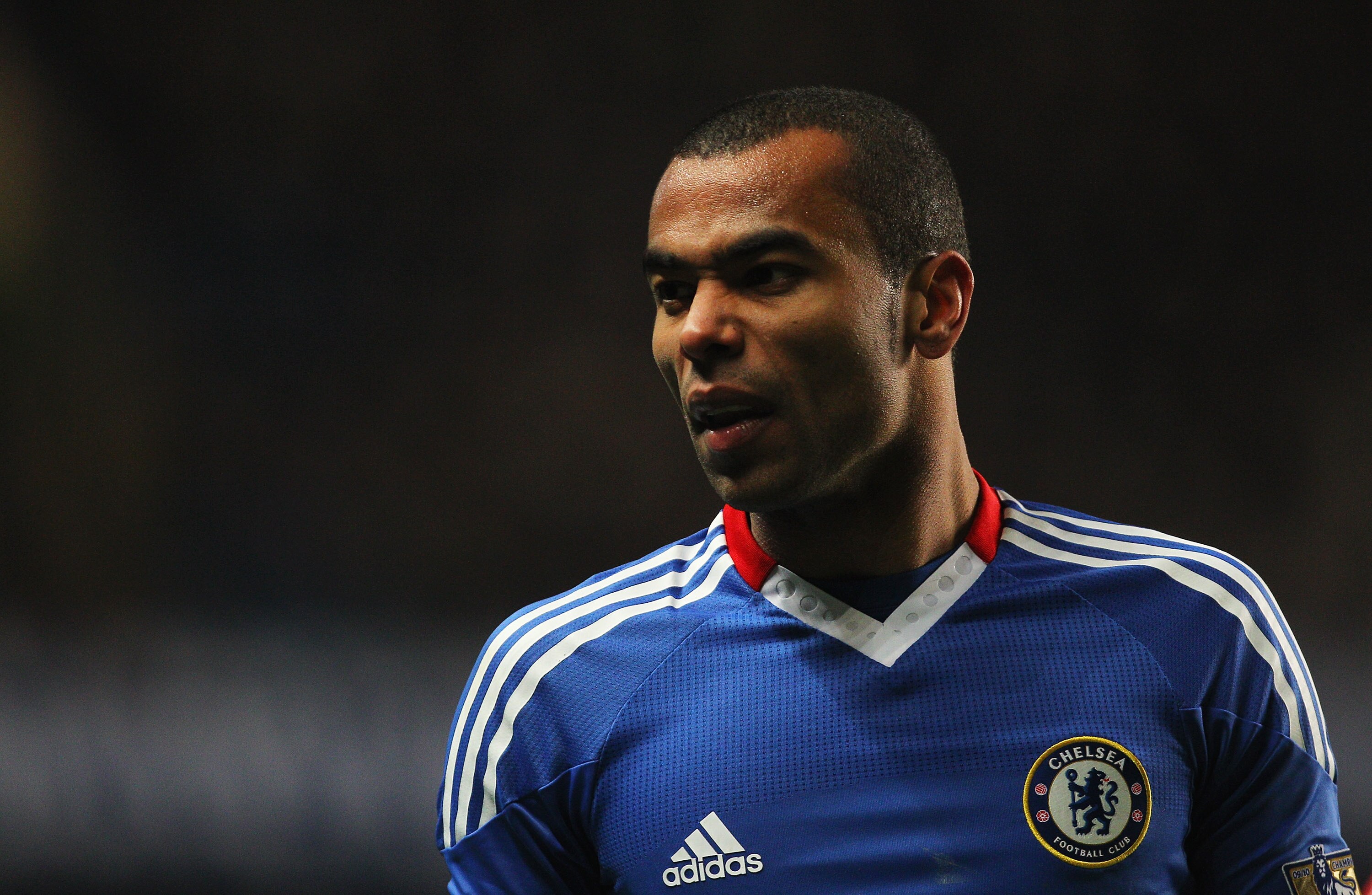 LONDON, ENGLAND - MARCH 01:  Ashley Cole of Chelsea looks on during the Barclays Premier League match between Chelsea and Manchester United at Stamford Bridge on March 1, 2011 in London, England.  (Photo by Clive Rose/Getty Images)