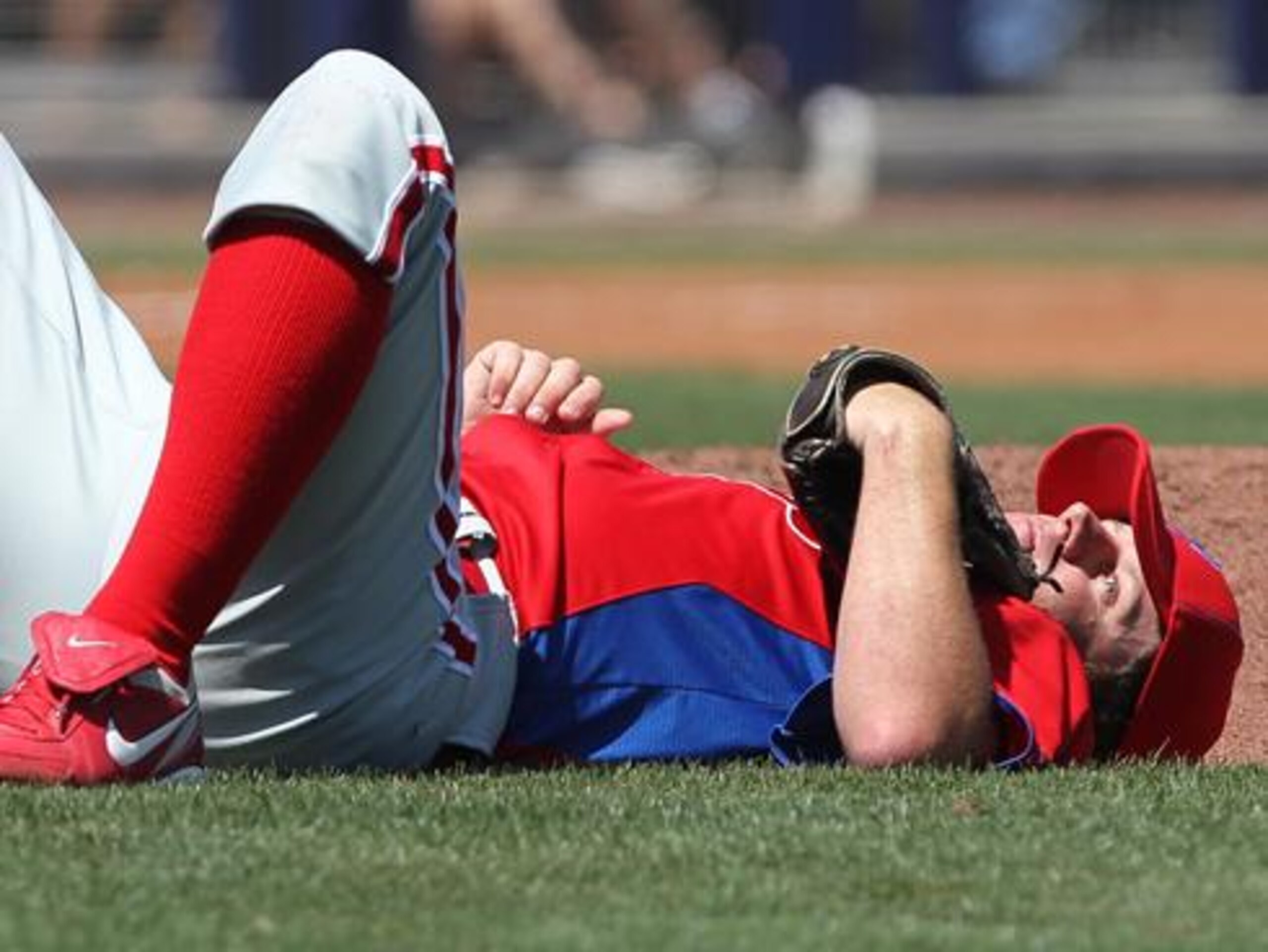 http://i.usatoday.net/communitymanager/_photos/daily-pitch/2011/03/23/oswalt2x-large.jpg http://i.usatoday.net/communitymanager/_photos/daily-pitch/2011/03/23/oswalt2x-large.jpg