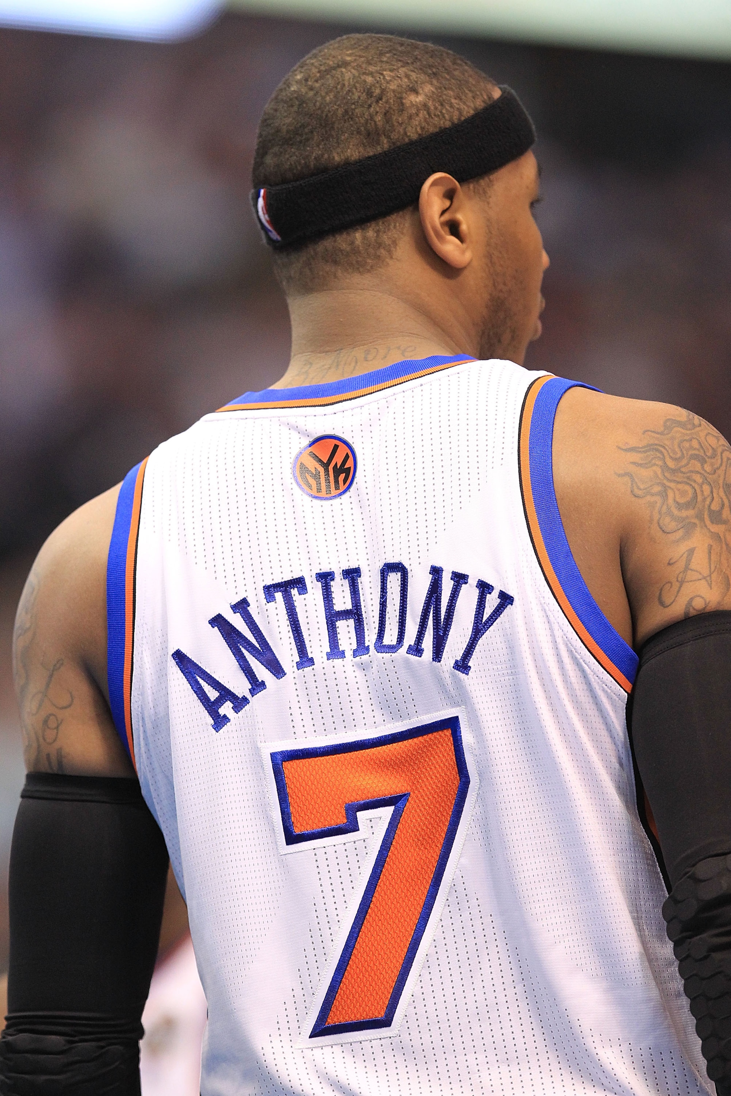 DALLAS, TX - MARCH 10: Forward Carmelo Anthony #7 of the New York Knicks at American Airlines Center on March 10, 2011 in Dallas, Texas. NOTE TO USER: User expressly acknowledges and agrees that, by downloading and or using this photograph, User is cons DALLAS, TX - MARCH 10: Forward Carmelo Anthony #7 of the New York Knicks at American Airlines Center on March 10, 2011 in Dallas, Texas. NOTE TO USER: User expressly acknowledges and agrees that, by downloading and or using this photograph, User is cons