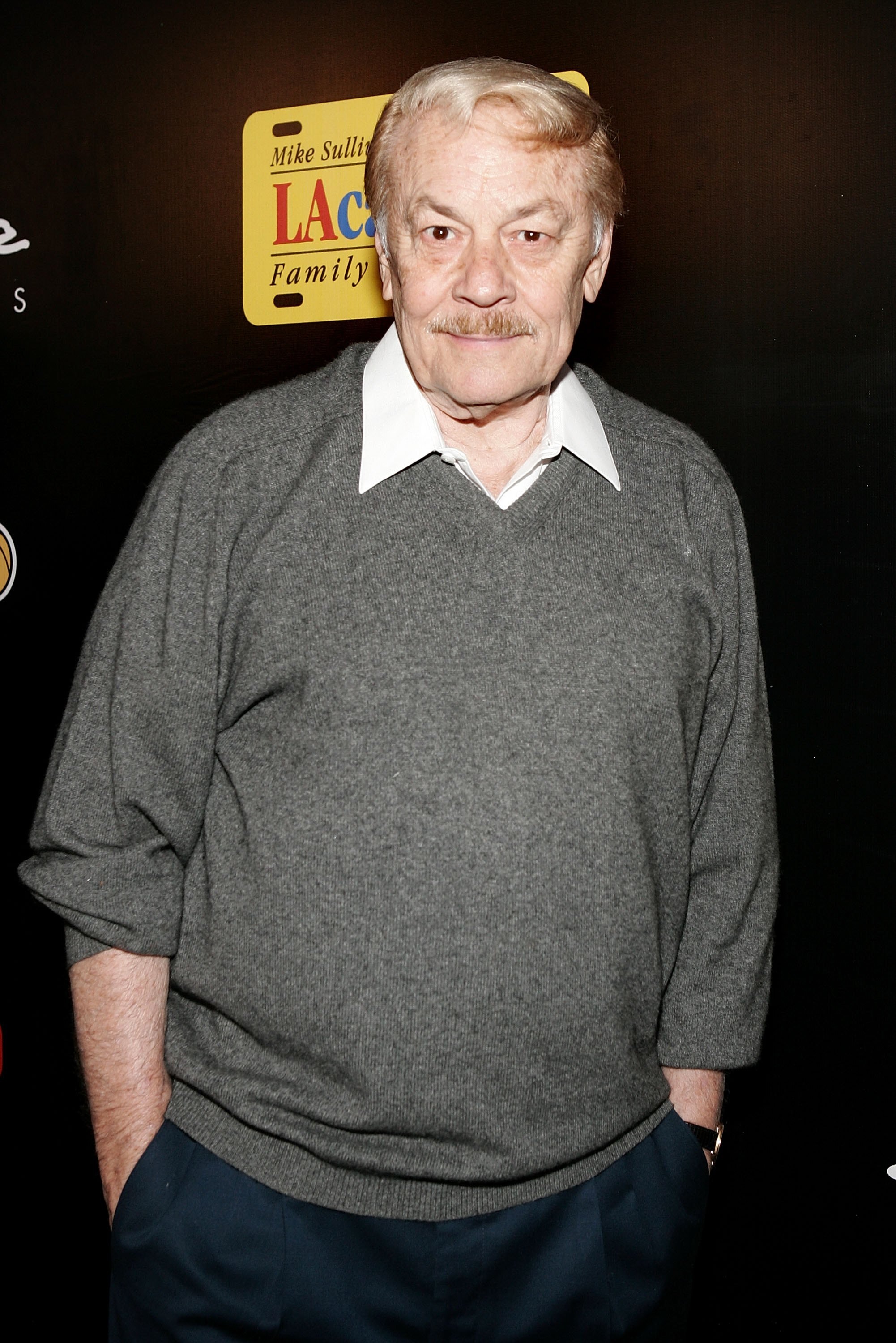 SANTA MONICA, CA - APRIL 12:  Dr. Jerry Buss arrives at the Los Angeles  Lakers 3rd annual Mirage Las Vegas Casino Night and Bodog Celebrity Poker Invitational benefiting Los Angeles Lakers Youth Foundation at Barker Hangar on April 12, 2006 in Santa Moni