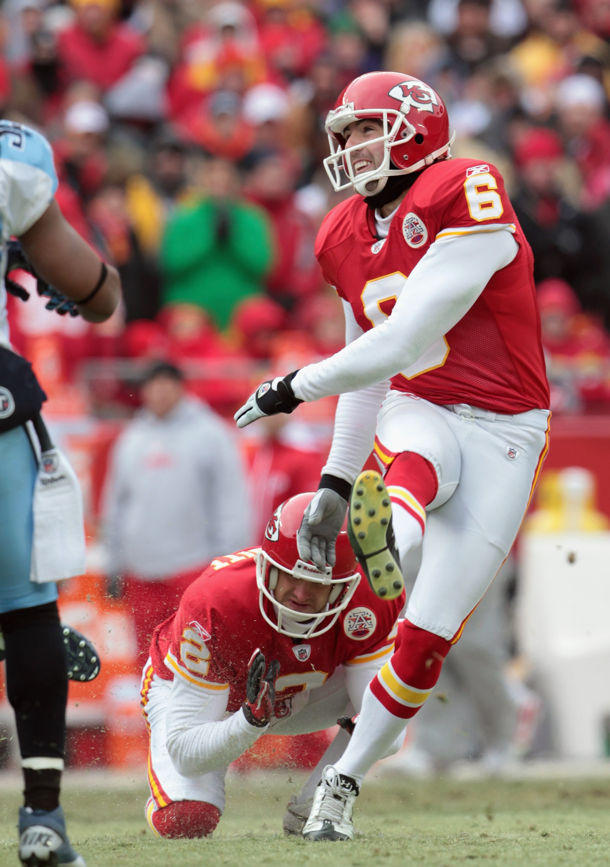 KANSAS CITY, MO - DECEMBER 26:  Kicker Ryan Succop #6 of the Kansas City Chiefs in action during the game against the Tennessee Titans on December 26, 2010 at Arrowhead Stadium in Kansas City, Missouri.  (Photo by Jamie Squire/Getty Images)