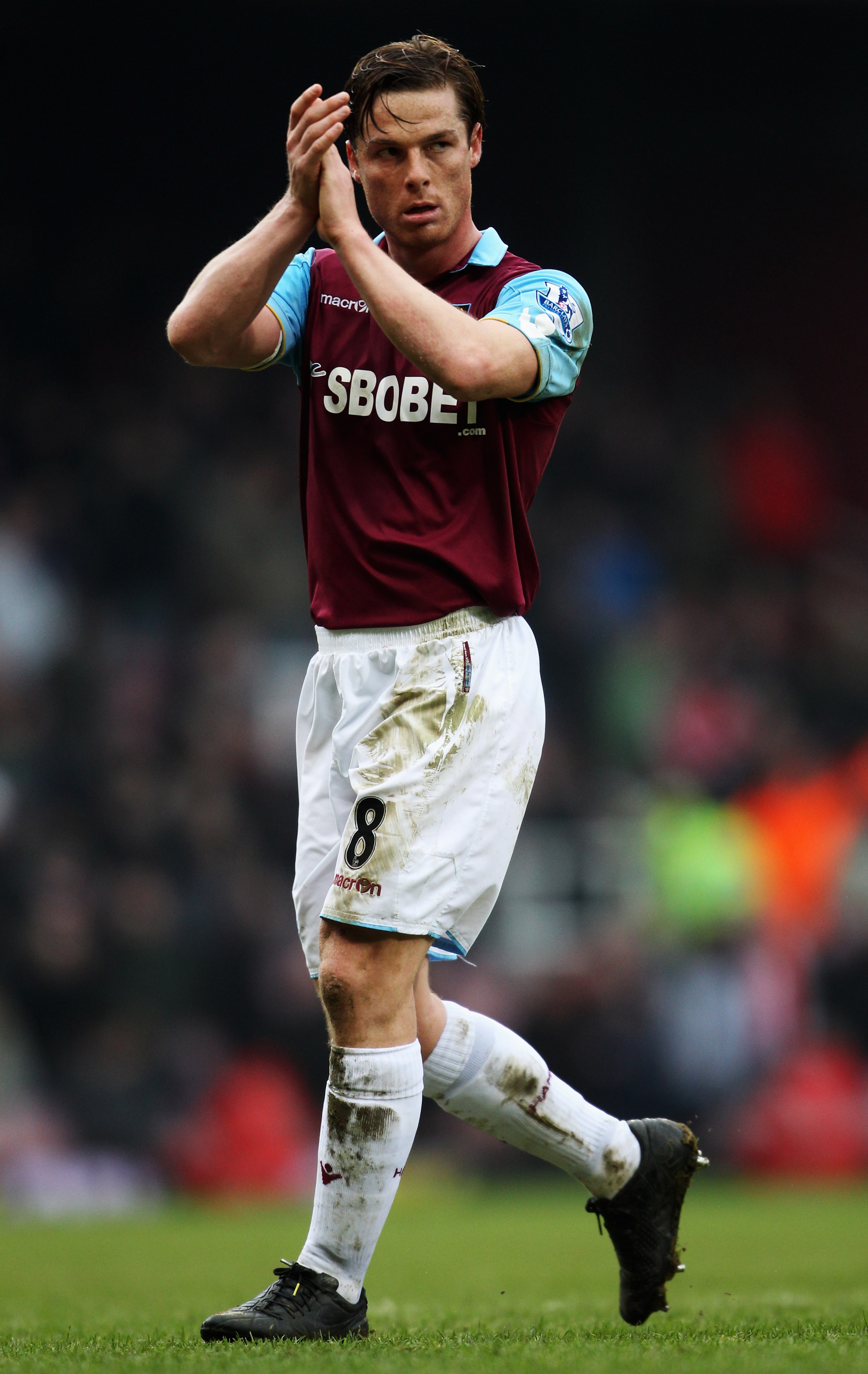 LONDON, UNITED KINGDOM - MARCH 05: Scott Parker of West Ham United is seen during the Barclays Premier League match between West Ham United and Stoke City at the Boleyn Ground on March 5, 2011 in London, England. (Photo by Scott Heavey/Getty Images) LONDON, UNITED KINGDOM - MARCH 05: Scott Parker of West Ham United is seen during the Barclays Premier League match between West Ham United and Stoke City at the Boleyn Ground on March 5, 2011 in London, England. (Photo by Scott Heavey/Getty Images)