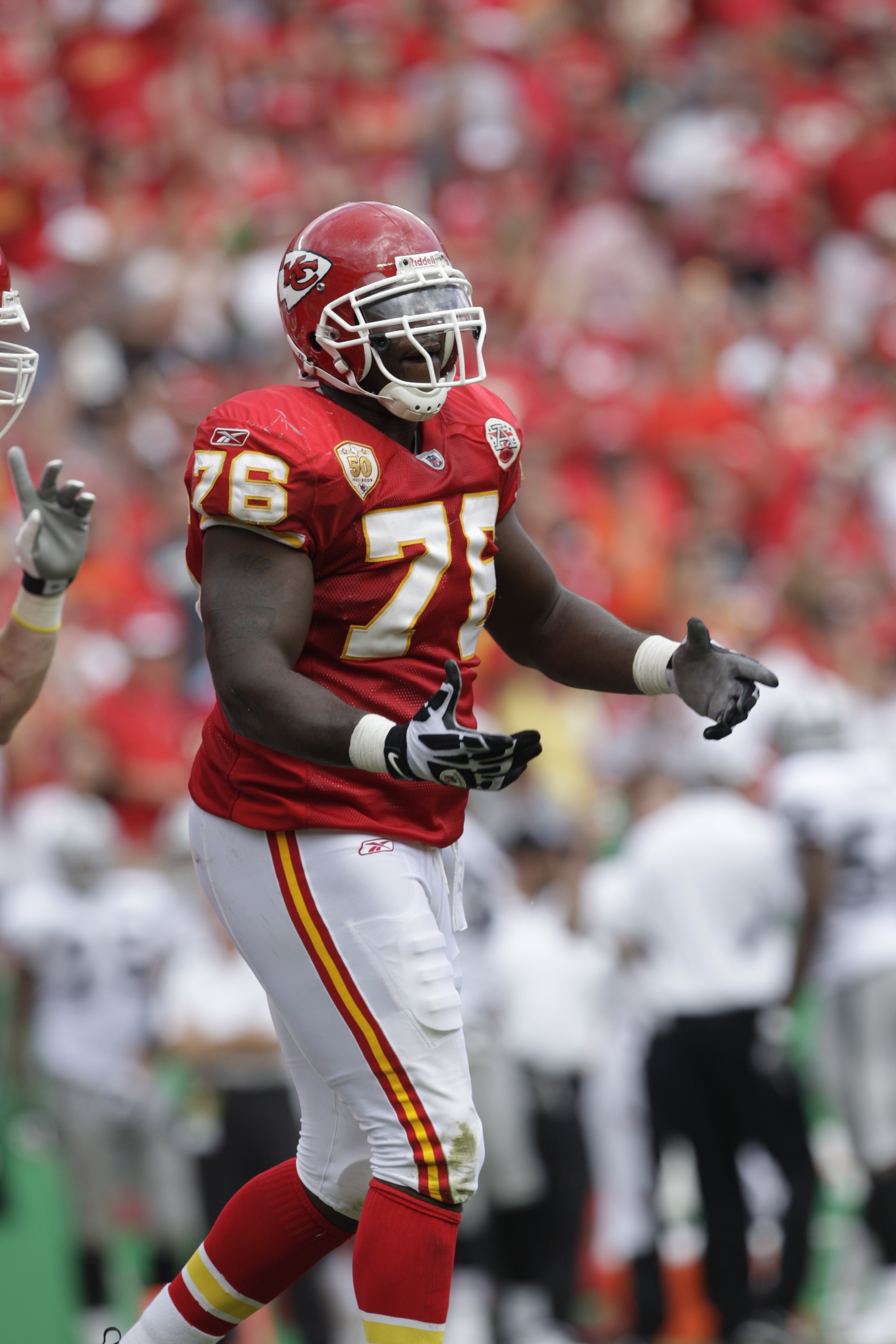 KANSAS CITY, MO - SEPTEMBER 20:  Branden Albert #76 of the Kansas City Chiefs reacts during the game against the Oakland Raiders at Arrowhead Stadium on September 20, 2009 in Kansas City, Missouri. (Photo by Jamie Squire/Getty Images)
