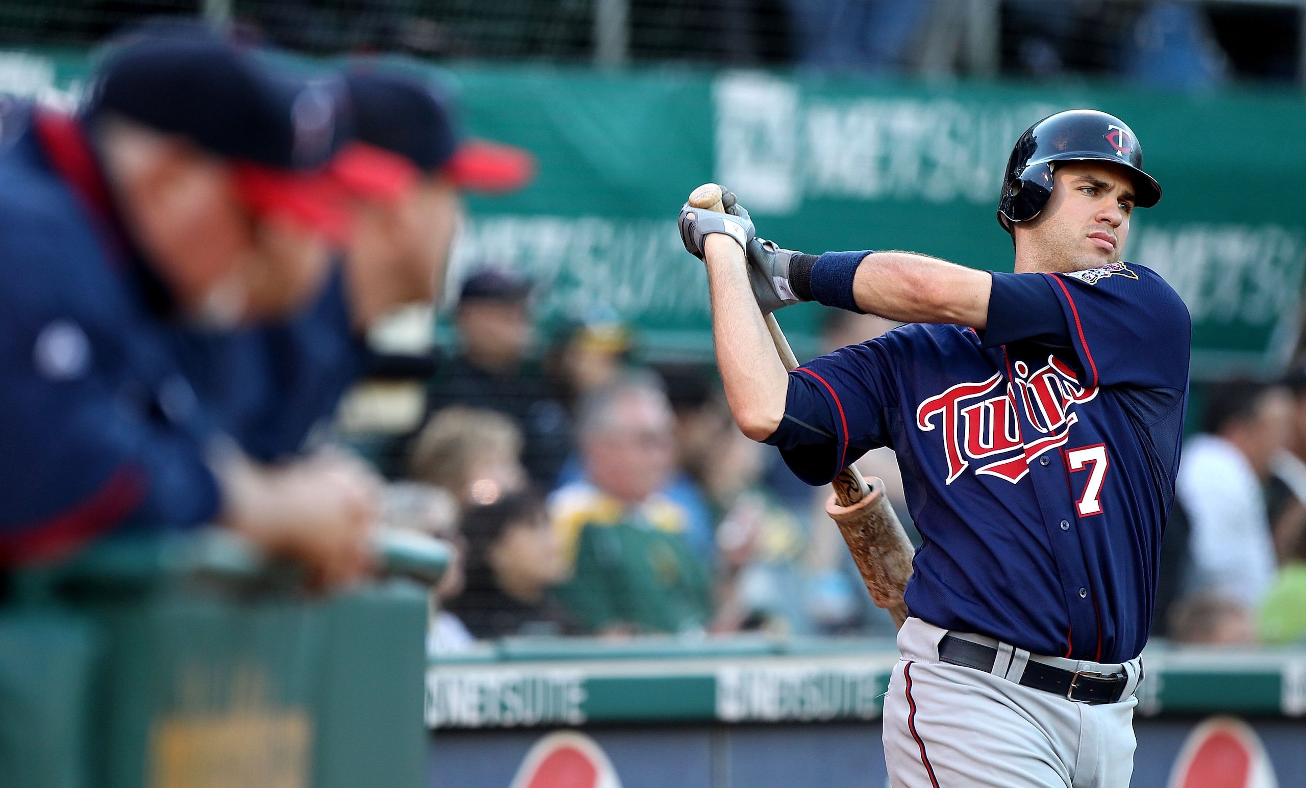 OAKLAND, CA - JUNE 04:  Joe Mauer #7 of the Minnesota Twins in action against the Oakland Athletics during an MLB game at the Oakland-Alameda County Coliseum on June 4, 2010 in Oakland, California.  (Photo by Jed Jacobsohn/Getty Images)
