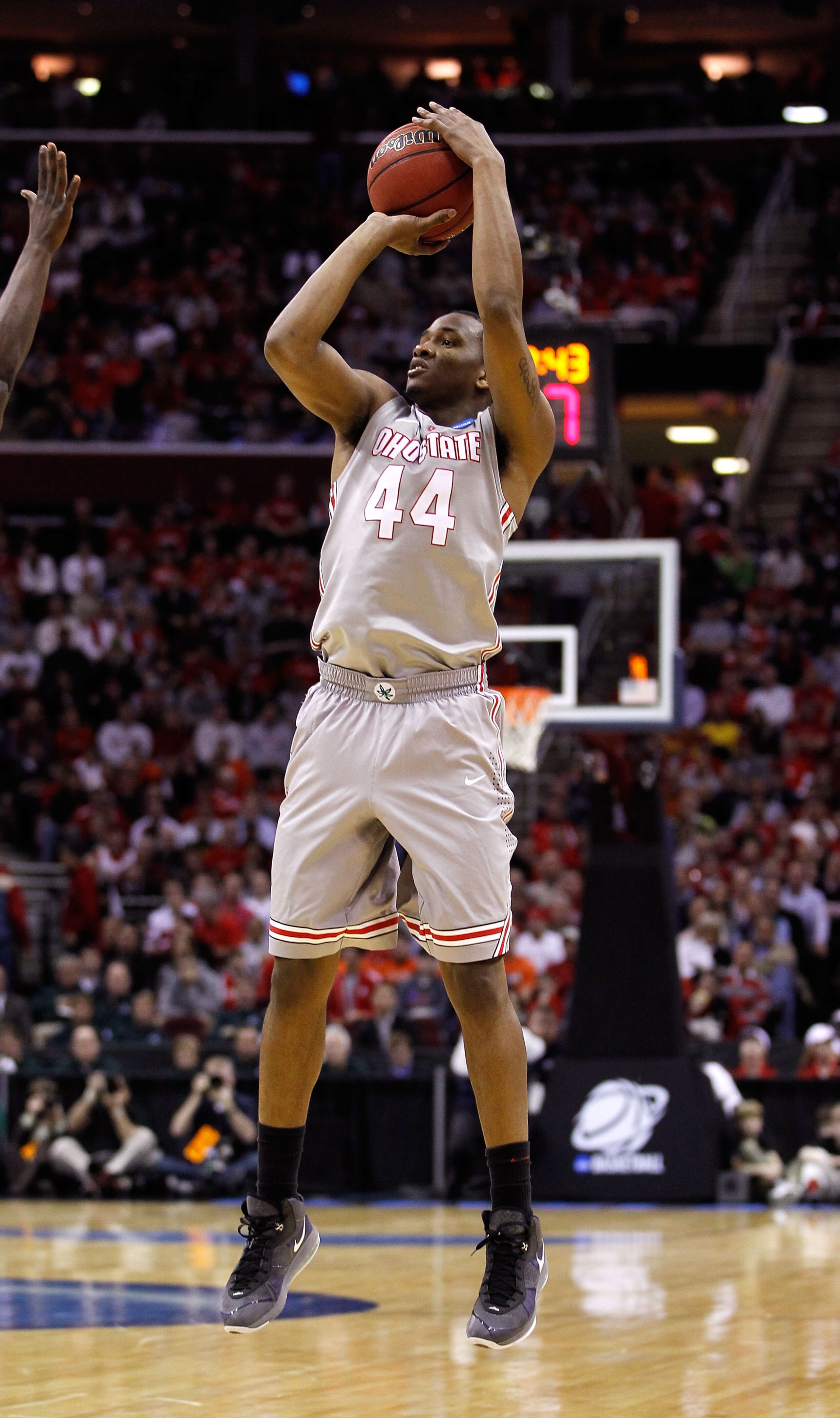 CLEVELAND, OH - MARCH 20: William Buford #44 of the Ohio State Buckeyes shoots against the George Mason Patriots during the third of the 2011 NCAA men's basketball tournament at Quicken Loans Arena on March 20, 2011 in Cleveland, Ohio. (Photo by Gregory CLEVELAND, OH - MARCH 20: William Buford #44 of the Ohio State Buckeyes shoots against the George Mason Patriots during the third of the 2011 NCAA men's basketball tournament at Quicken Loans Arena on March 20, 2011 in Cleveland, Ohio. (Photo by Gregory