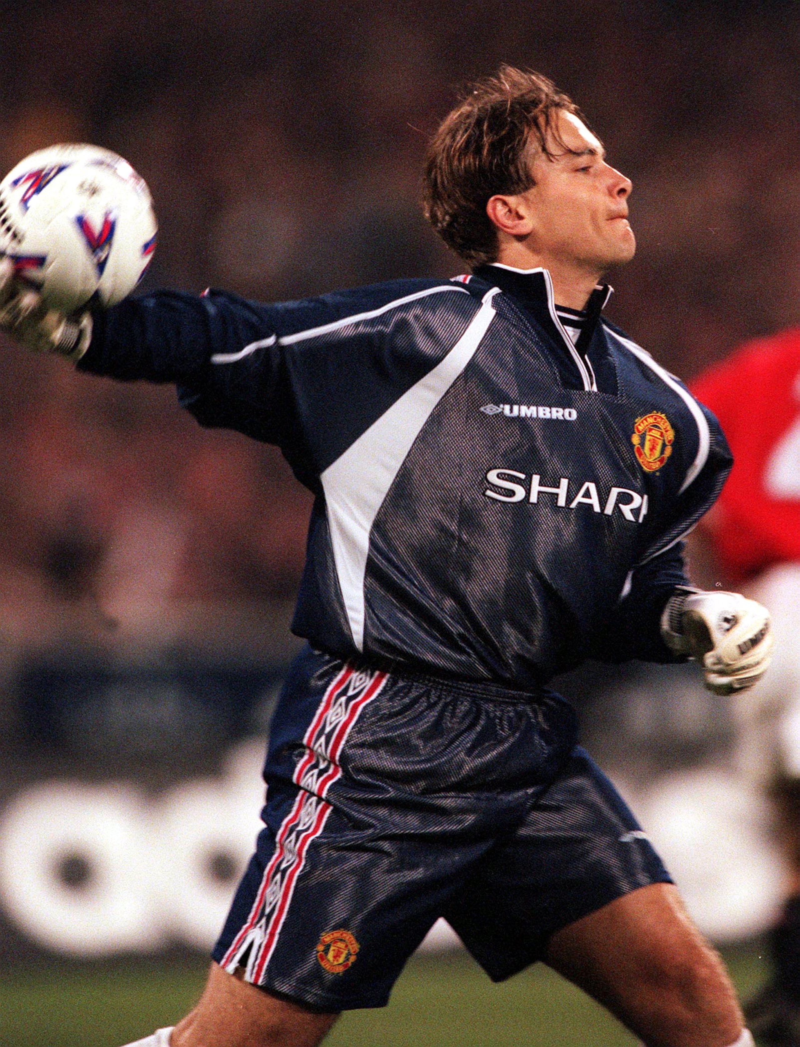 15 Jul 1999: Mark Bosnich, #1 and new goalkeeper for Manchester United, during the match between Manchester United and the Australian Socceroos, played at the Melbourne Cricket Ground, Melbourne, Victoria, Australia. Manchester won 2 - 0. Mandatory Credi 15 Jul 1999: Mark Bosnich, #1 and new goalkeeper for Manchester United, during the match between Manchester United and the Australian Socceroos, played at the Melbourne Cricket Ground, Melbourne, Victoria, Australia. Manchester won 2 - 0. Mandatory Credi