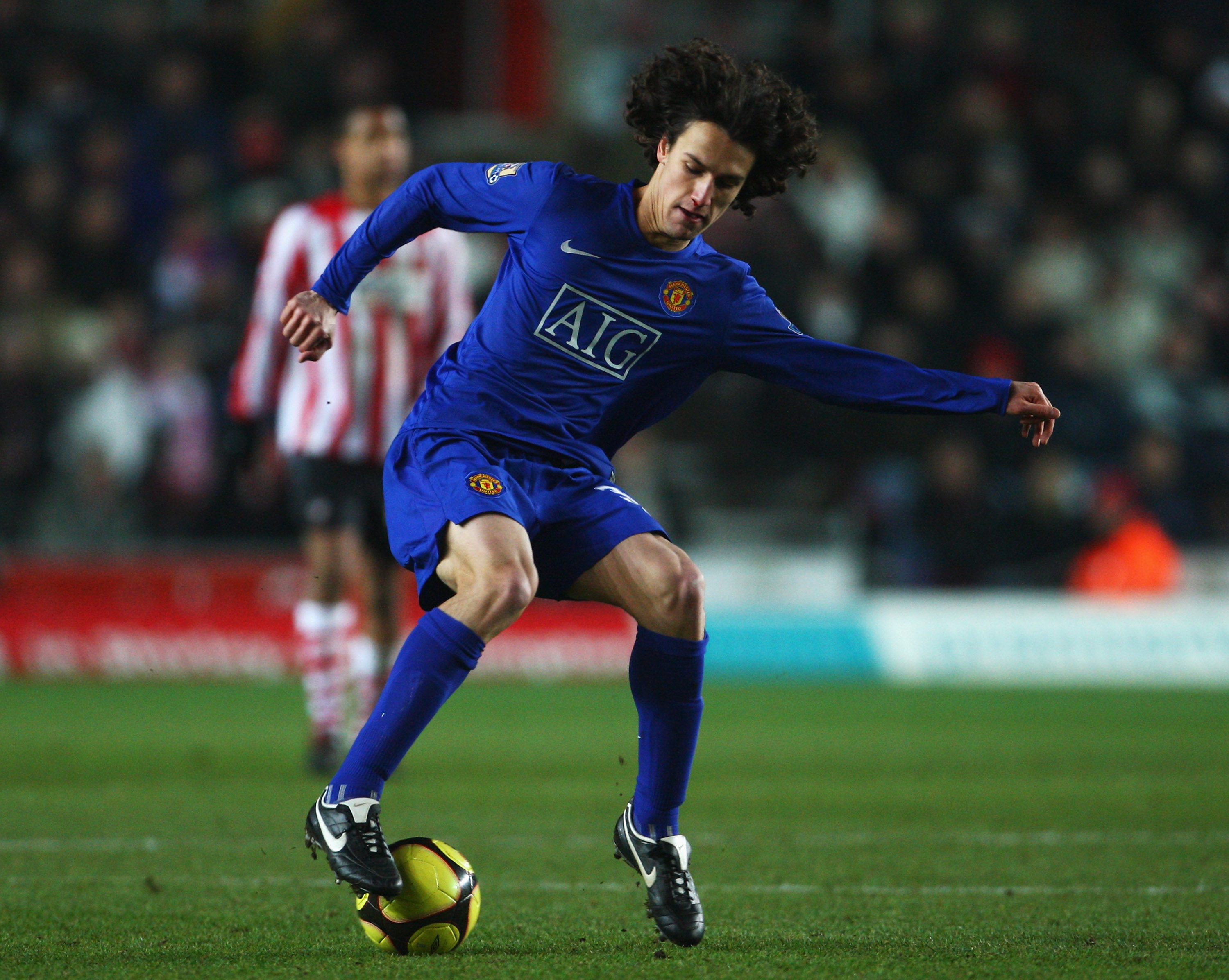 SOUTHAMPTON, UNITED KINGDOM - JANUARY 04:  Rodrigo Possebon of Manchester United in action during the FA Cup Sponsored by E.on 3rd Round  match between Southampton and Manchester United at St Mary's Stadium on January 4, 2009 in Southampton, England.  (Ph