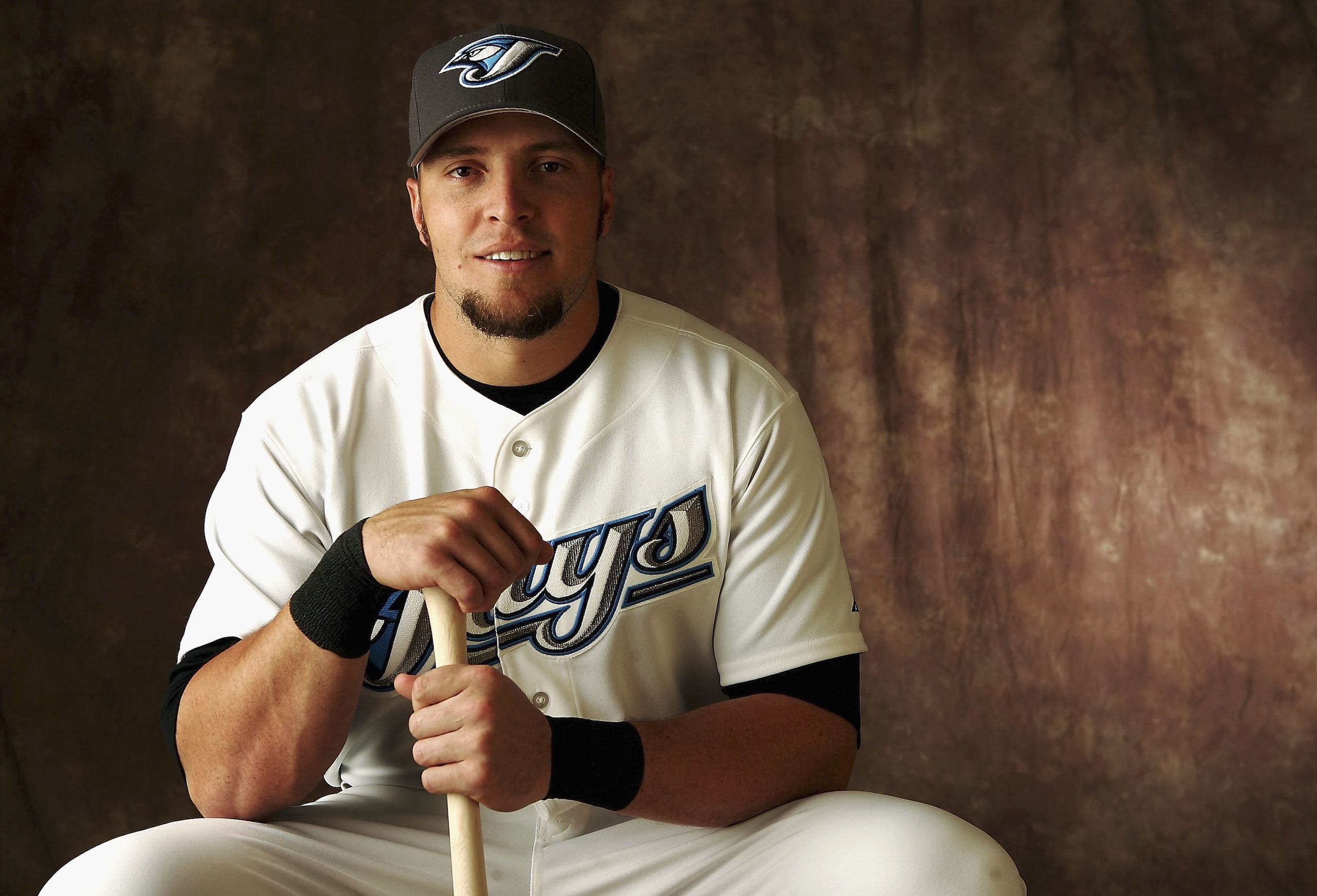 DUNEDIN, FL - FEBRUARY 28: Eric Hinske #11 of the Toronto Blue Jays poses for a portrait during Blue Jays Photo Day at the Bobby Mattick Training Center on February 28, 2005 in Dunedin, Florida. (Photo by Andy Lyons/Getty Images)