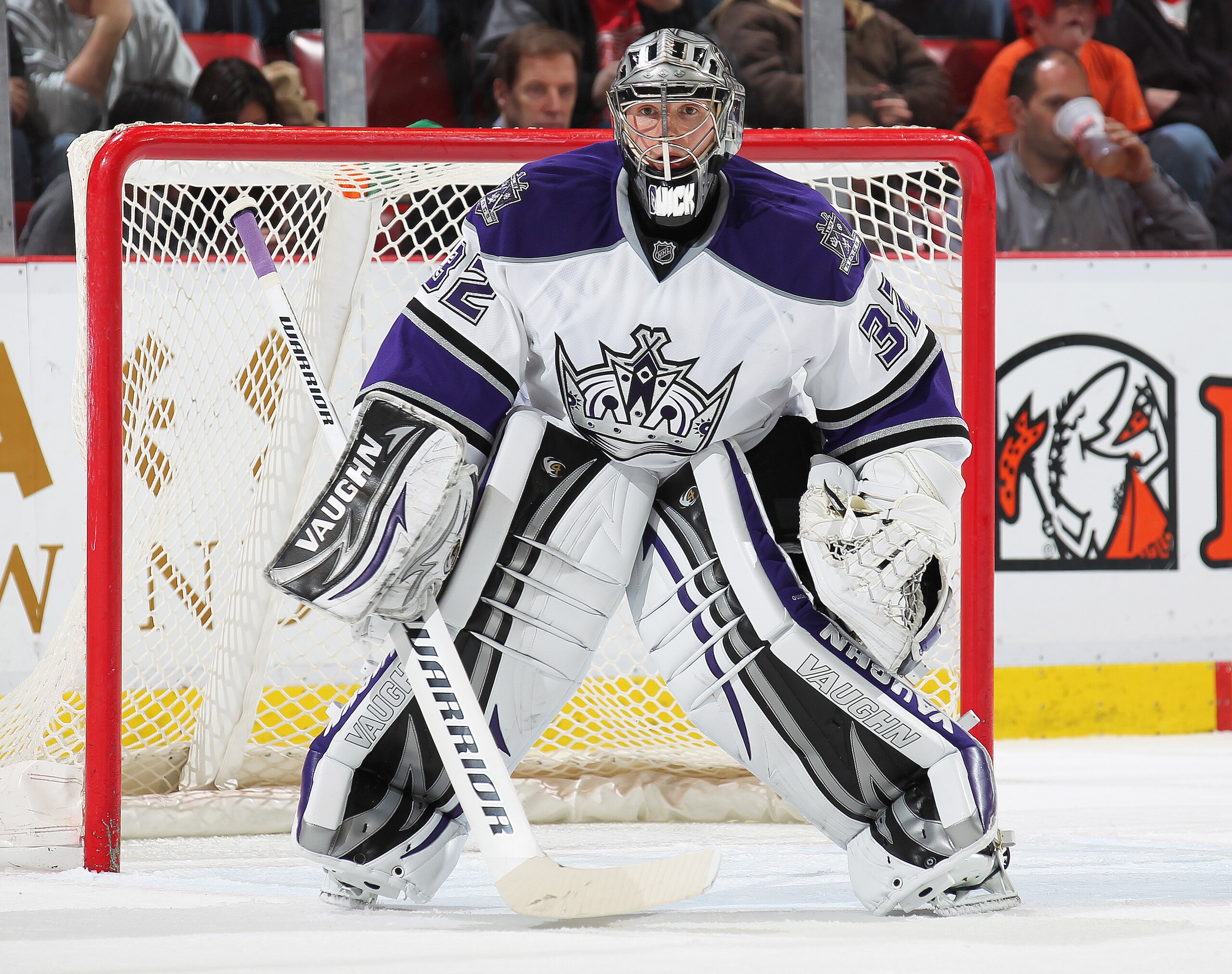 DETROIT, MI - MARCH 9: Jonathan Quick #32 of the Los Angeles Kings keeps his eye on the puck in a game against the Detroit Red Wings on March 9, 2011 at the Joe Louis Arena in Detroit, Michigan. The Kings defeated the Wings 2-1. (Photo by Claus Andersen/ DETROIT, MI - MARCH 9: Jonathan Quick #32 of the Los Angeles Kings keeps his eye on the puck in a game against the Detroit Red Wings on March 9, 2011 at the Joe Louis Arena in Detroit, Michigan. The Kings defeated the Wings 2-1. (Photo by Claus Andersen/