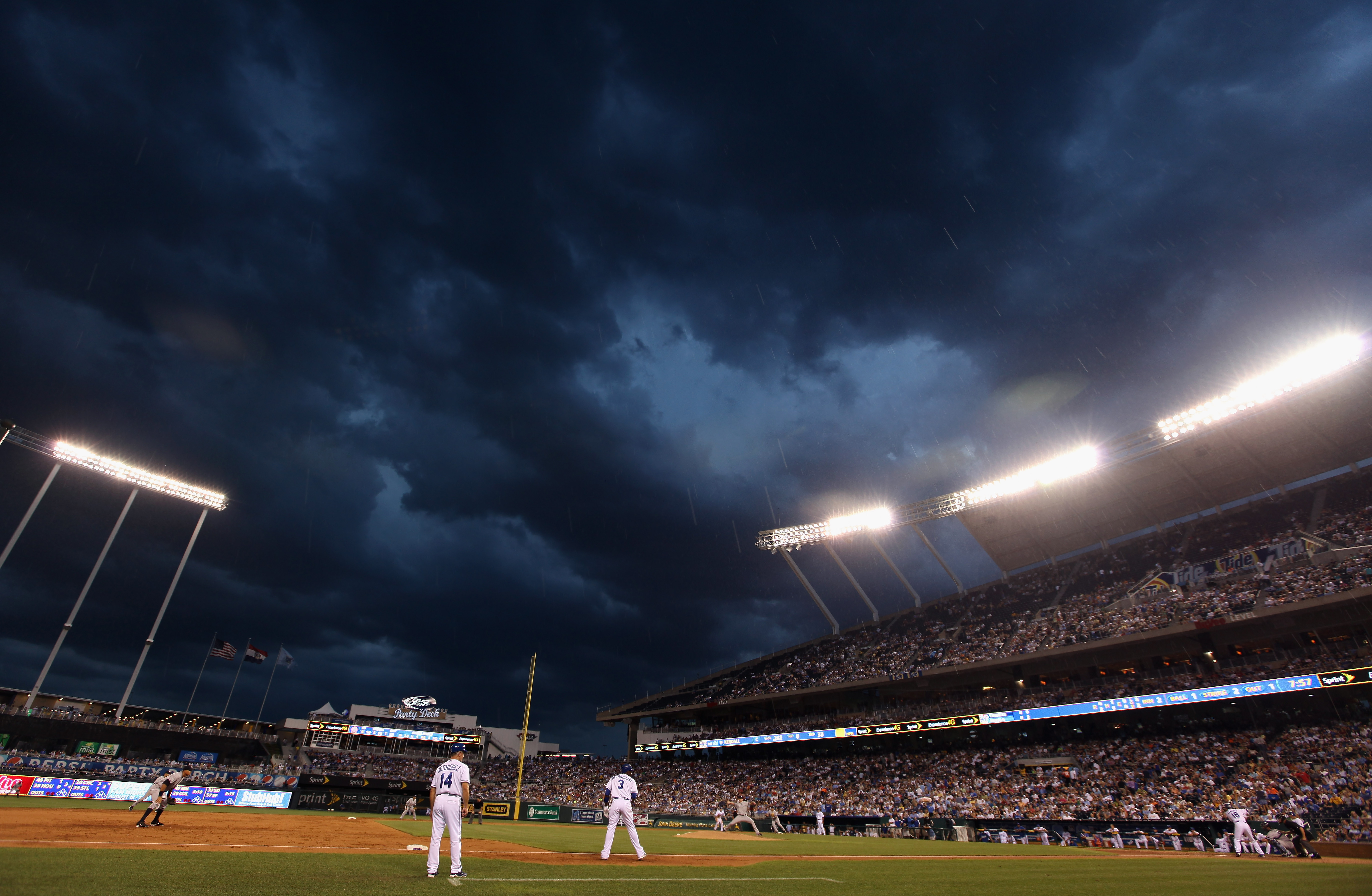 MLB Power Rankings: Is Wrigley Field Number One? Rating All 30 Team ...