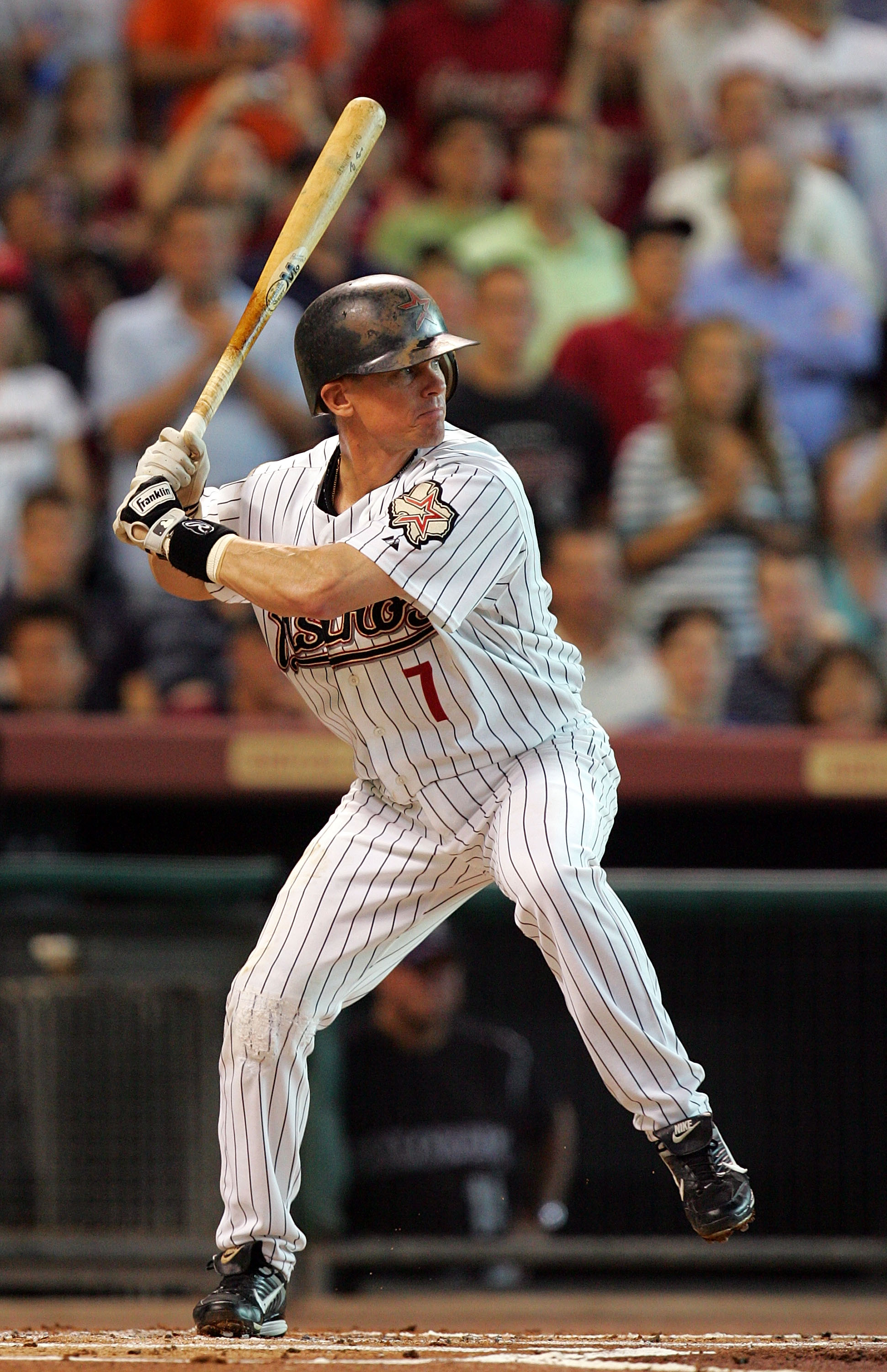 HOUSTON - JUNE 28:  Second baseman Craig Biggio #7 of the Houston Astros at bat against the Colorado Rockies in the first inning on June 28, 2007 at Minute Maid Park in Houston, Texas.  (Photo by Ronald Martinez/Getty Images)