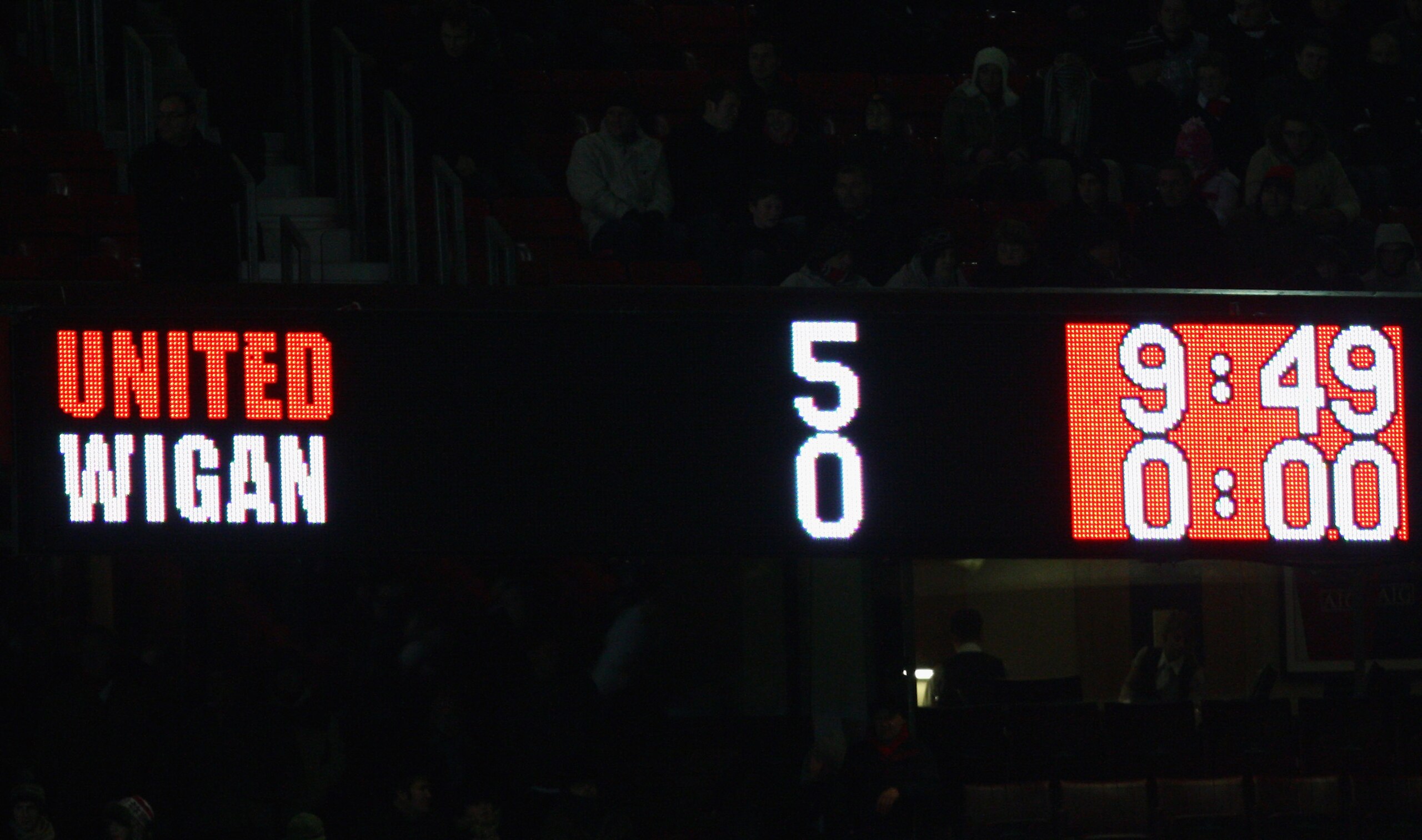 MANCHESTER, ENGLAND - DECEMBER 30: General View showing the final score at the end of the Barclays Premier League match between Manchester United and Wigan Athletic at Old Trafford on December 30, 2009 in Manchester, England. (Photo by Alex Livesey/Getty