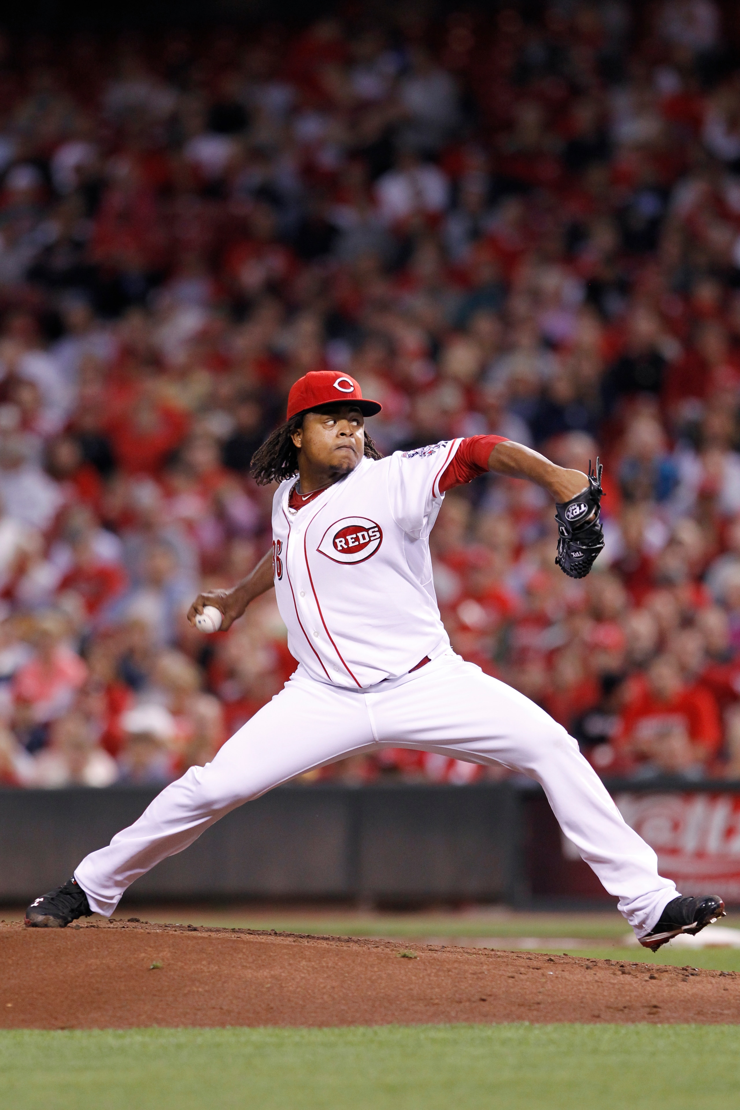 CINCINNATI, OH - SEPTEMBER 28: Edinson Volquez #36 of the Cincinnati Reds pitches against the Houston Astros at Great American Ball Park on September 28, 2010 in Cincinnati, Ohio. The Reds won 3-2 to clinch the NL Central Division title. (Photo by Joe Rob