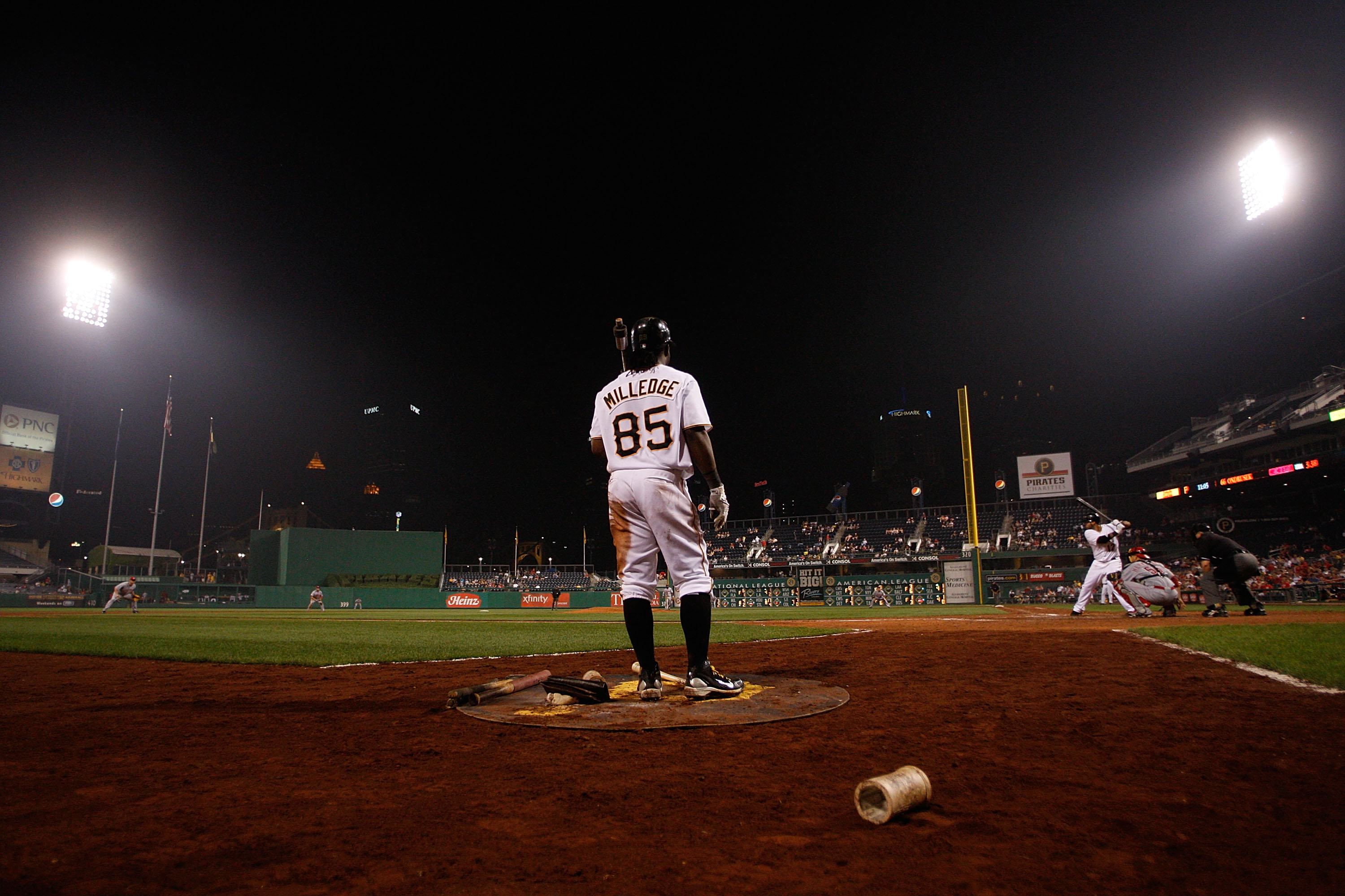 Eccentric fan 'Marlins Man' takes liking to Pirates games at PNC Park