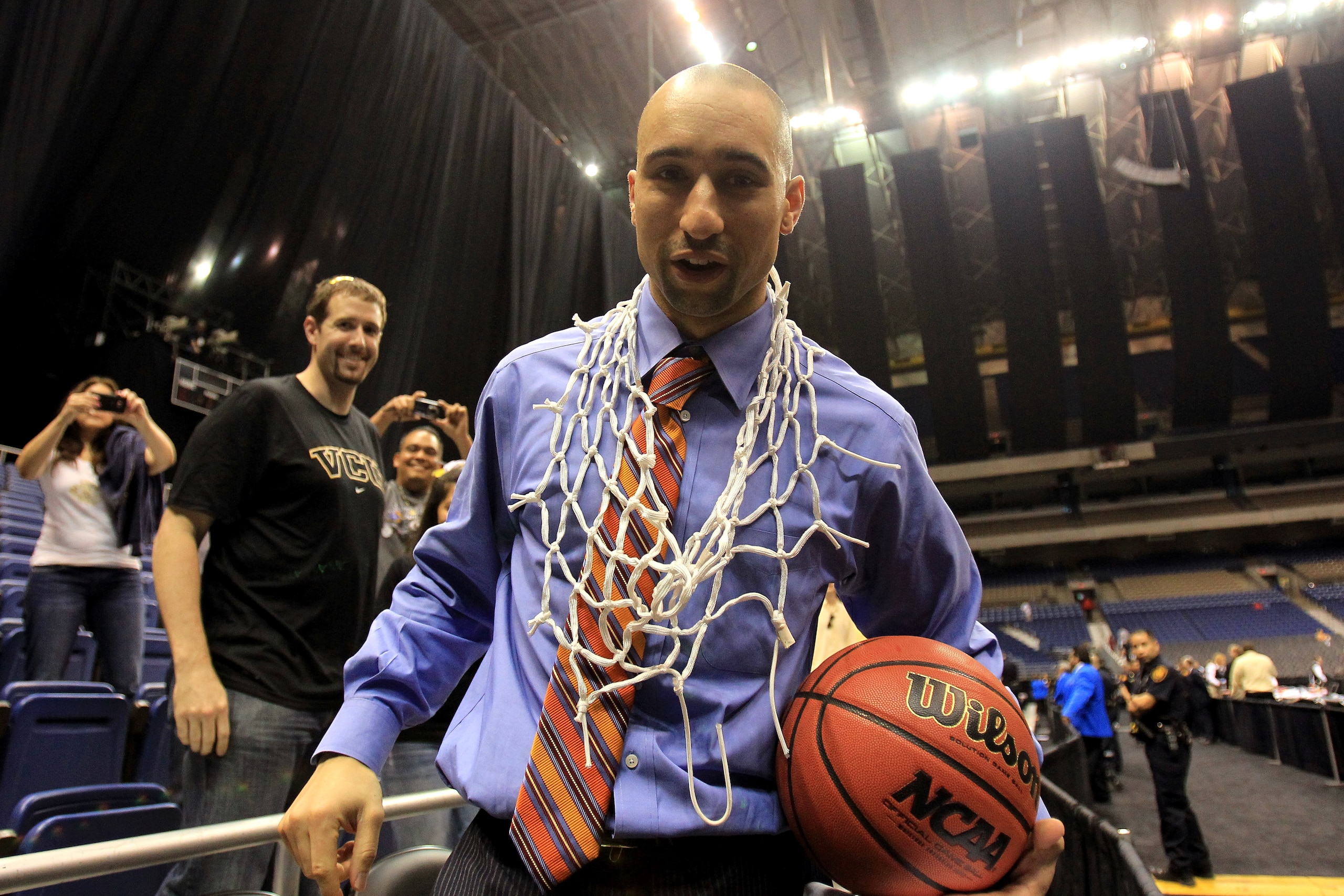 SAN ANTONIO, TX - MARCH 27:  Head coach Shaka Smart of the Virginia Commonwealth Rams celebrates after defeating the Kansas Jayhawks during the southwest regional final of the 2011 NCAA men's basketball tournament at the Alamodome on March 27, 2011 in San