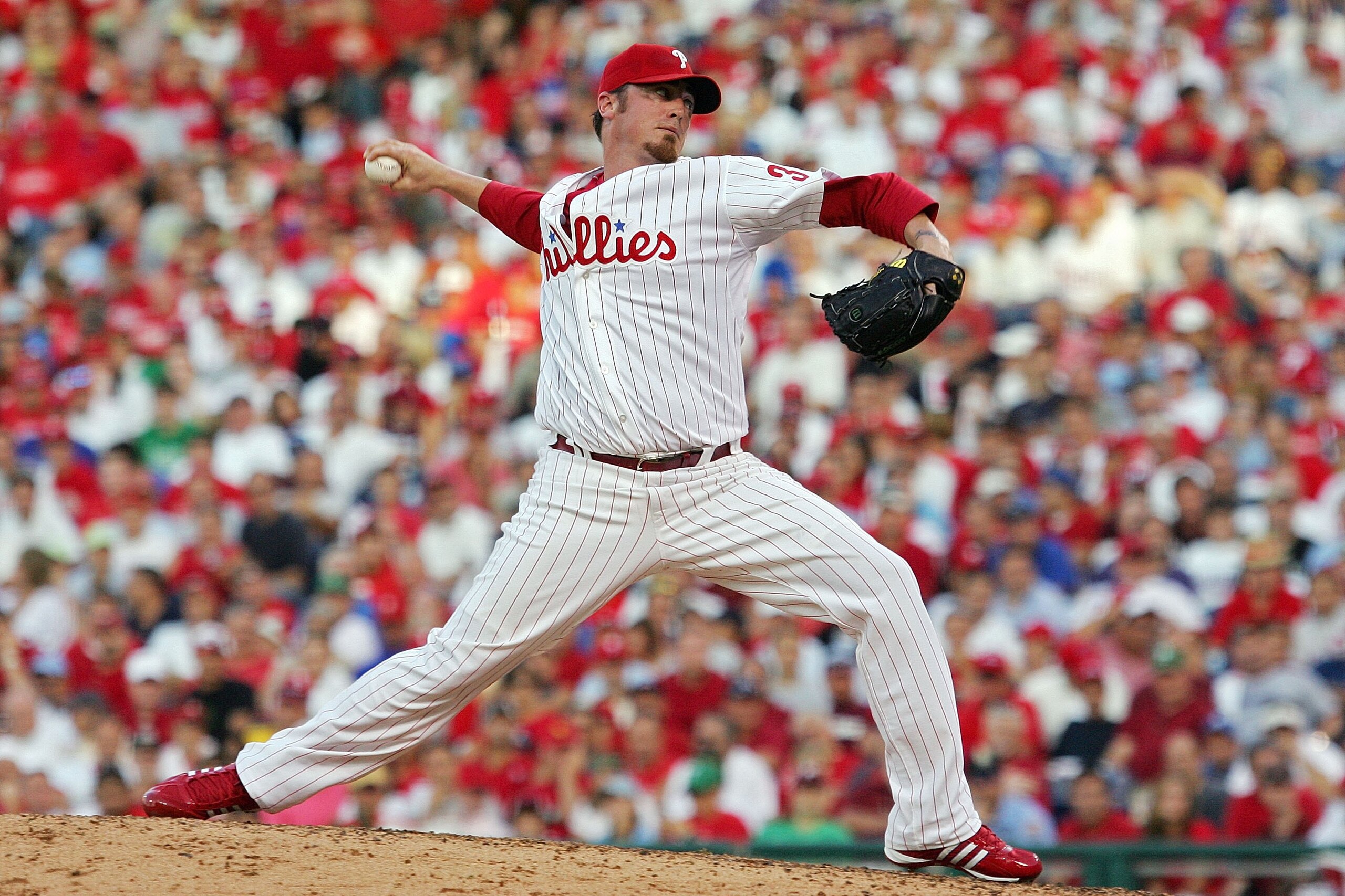 PHILADELPHIA - OCTOBER 03:  Brett Myers #39 of the Philadelphia Phillies pitches against the Colorado Rockies during Game One of the National League Divisional Series at Citizens Bank Park on October 3, 2007 in Philadelphia, Pennsylvania.  (Photo by Jim M