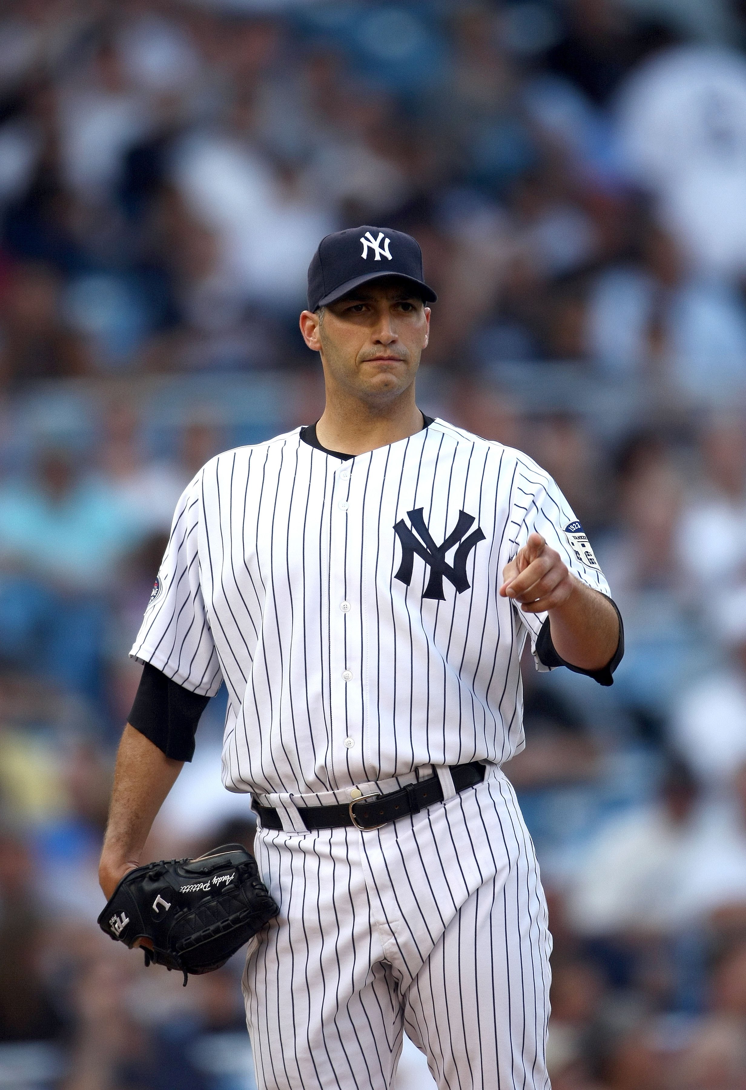 Andy Pettitte ends Yankees career in fitting fashion