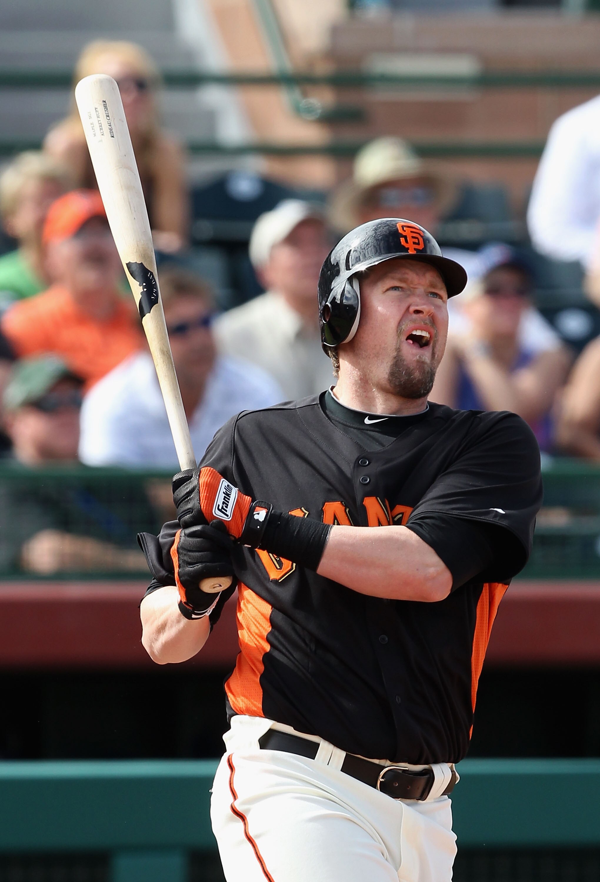 SCOTTSDALE, AZ - MARCH 01:  Aubrey Huff #17 of the San Francisco Giants bats against the Chicago Cubs during the spring training game at Scottsdale Stadium on March 1, 2011 in Scottsdale, Arizona.  (Photo by Christian Petersen/Getty Images)