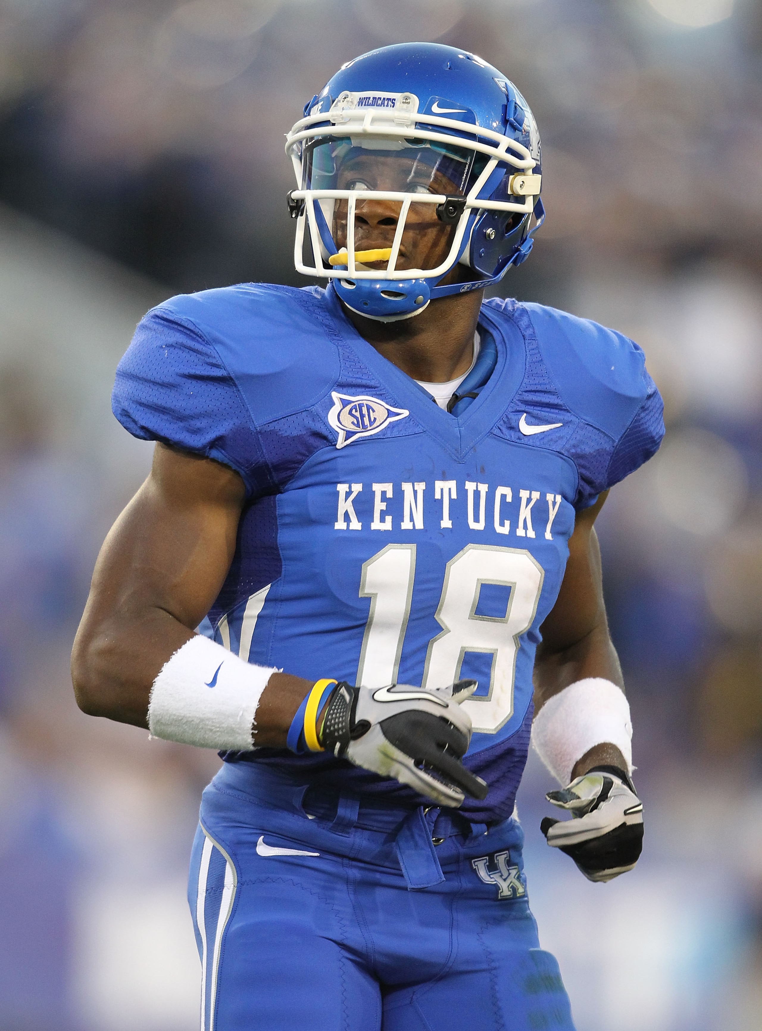 LEXINGTON, KY - SEPTEMBER 18:  Randall Cobb #18 of the Kentucky Wildcats is pictured against the Akron Zips during the game at Commonwealth Stadium on September 18, 2010 in Lexington, Kentucky.  (Photo by Andy Lyons/Getty Images)