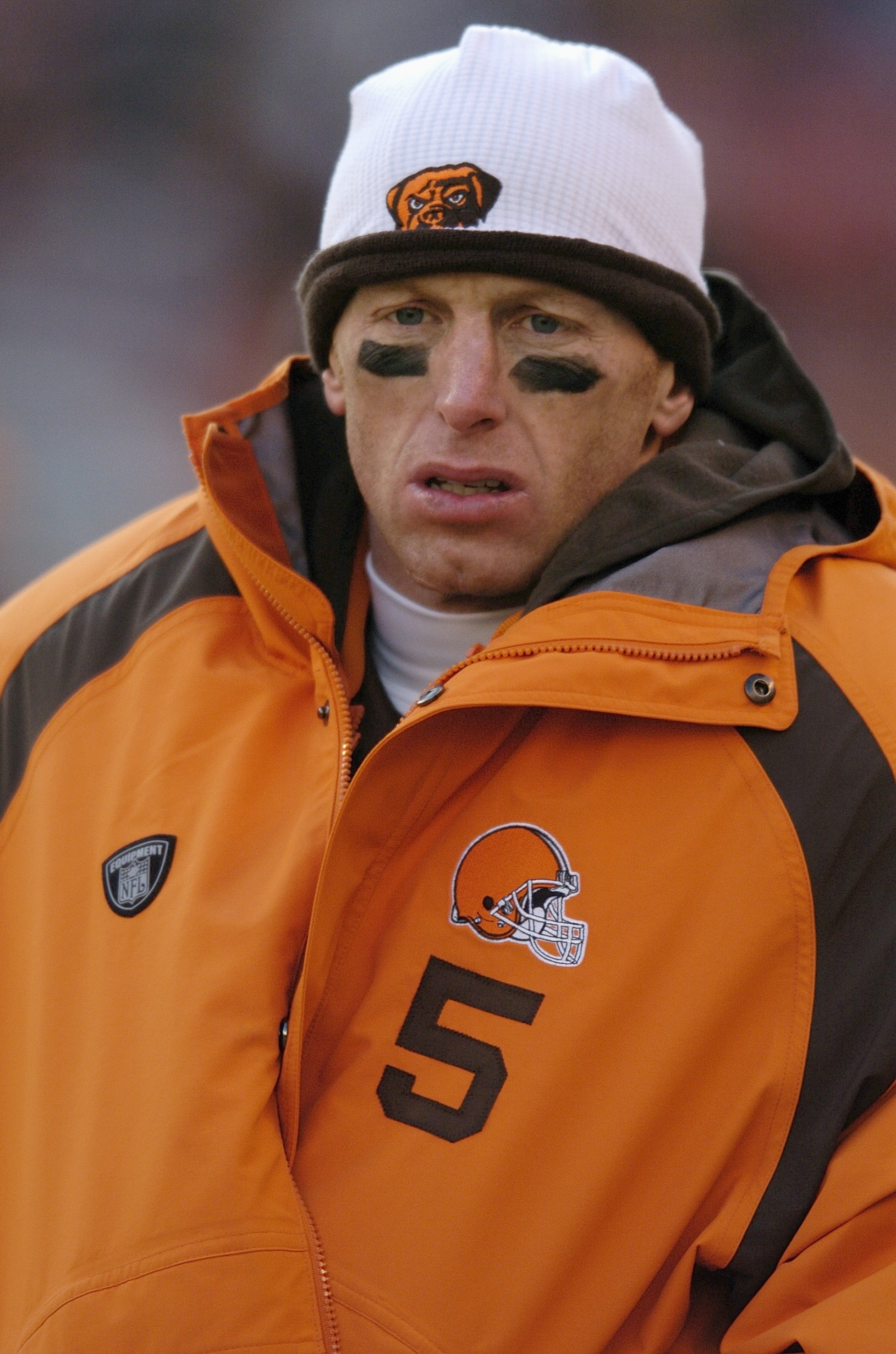 CLEVELAND - DECEMBER 5: Quarterback Jeff Garcia #5 of the Cleveland Browns watches the game against the New England Patriots at Cleveland Browns Stadium on December 5, 2004 in Cleveland, Ohio. The Patriots defeated the Browns 42-15. (Photo by David Max CLEVELAND - DECEMBER 5: Quarterback Jeff Garcia #5 of the Cleveland Browns watches the game against the New England Patriots at Cleveland Browns Stadium on December 5, 2004 in Cleveland, Ohio. The Patriots defeated the Browns 42-15. (Photo by David Max