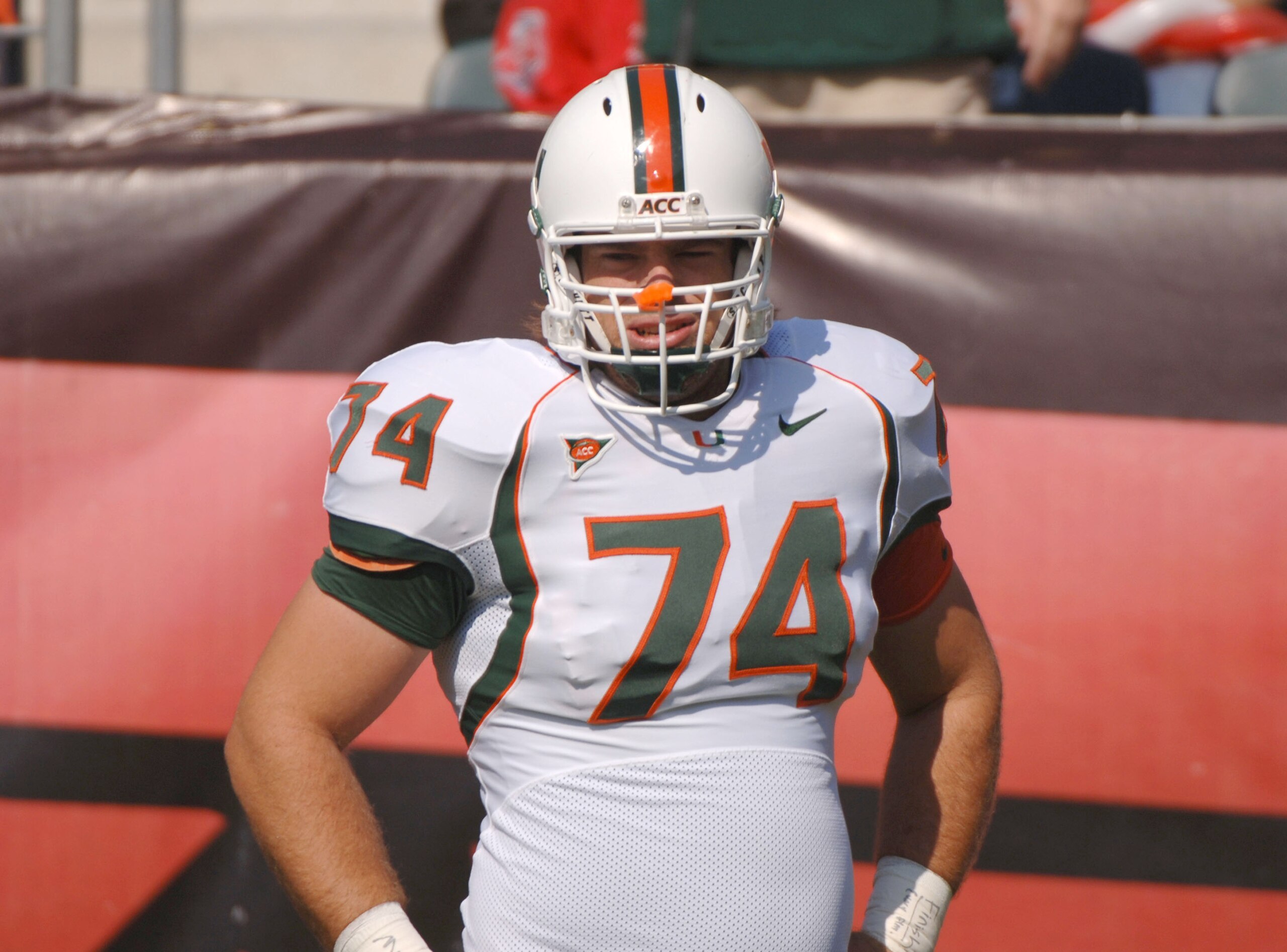 University of Miami offensive lineman Eric Winston - touted as a top NFL draft pick - sets for play  against Temple at Lincoln Financial Field, October 15, 2005, in Philadelphia.  The Hurricanes defeated the Owls  34 - 3. (Photo by A. Messerschmidt/Getty