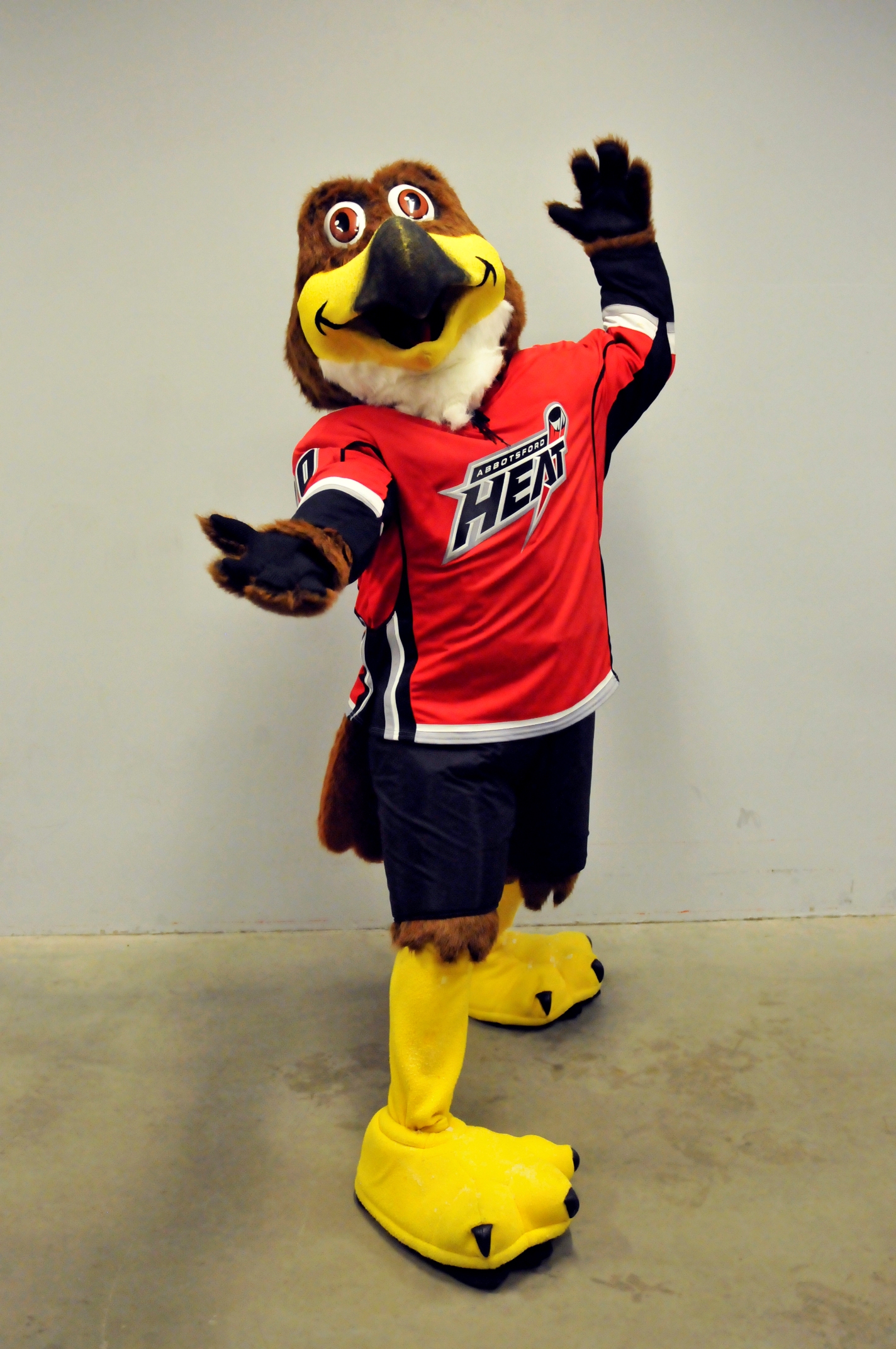 Who is the best mascot in the SPHL? – Bus League Hockey
