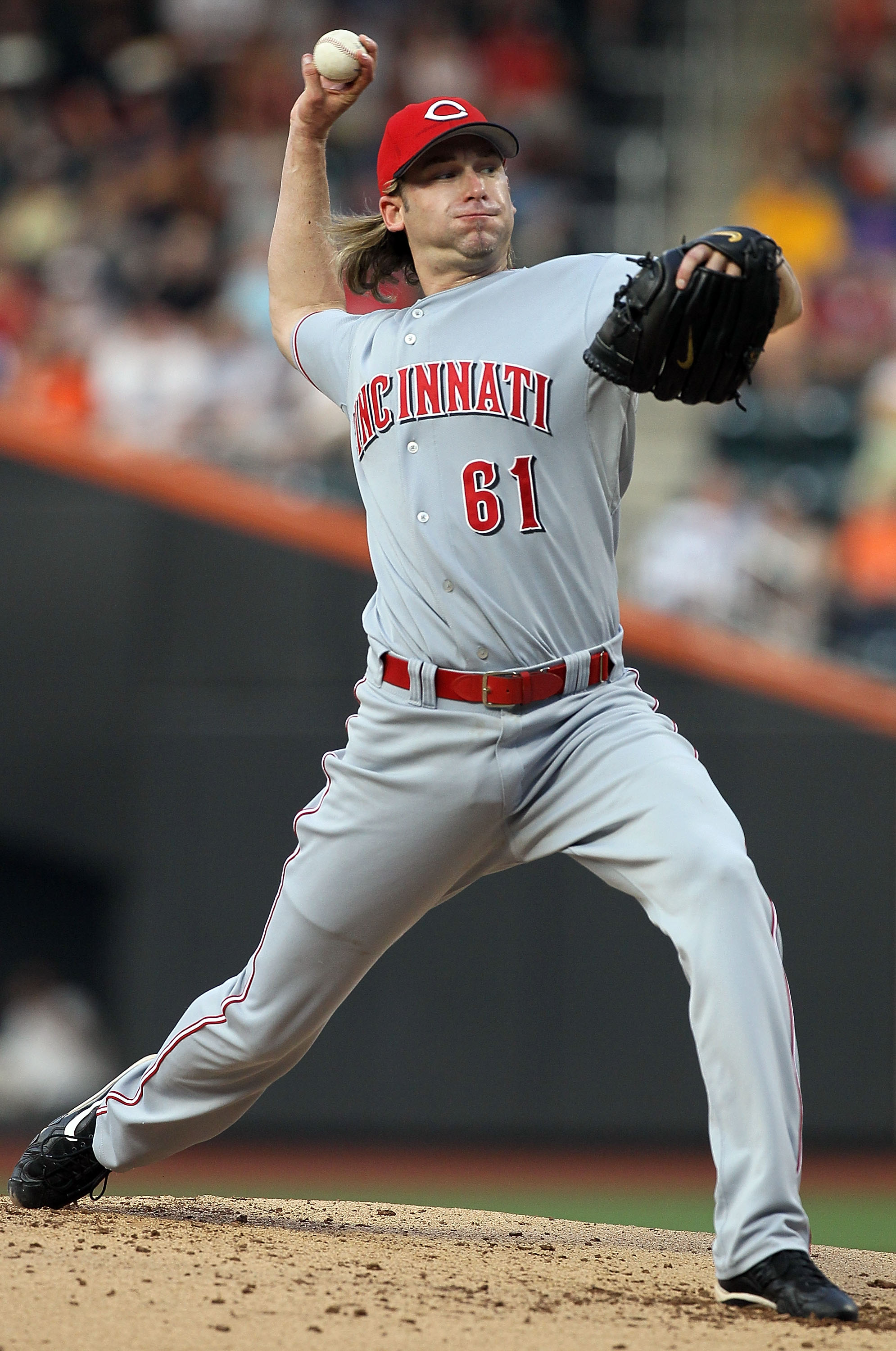 NEW YORK - JULY 07:  Bronson Arroyo #61 of the Cincinnati Reds delivers a pitch against the New York Mets on July 7, 2010 at Citi Field in the Flushing neighborhood of the Queens borough of New York City.  (Photo by Jim McIsaac/Getty Images)