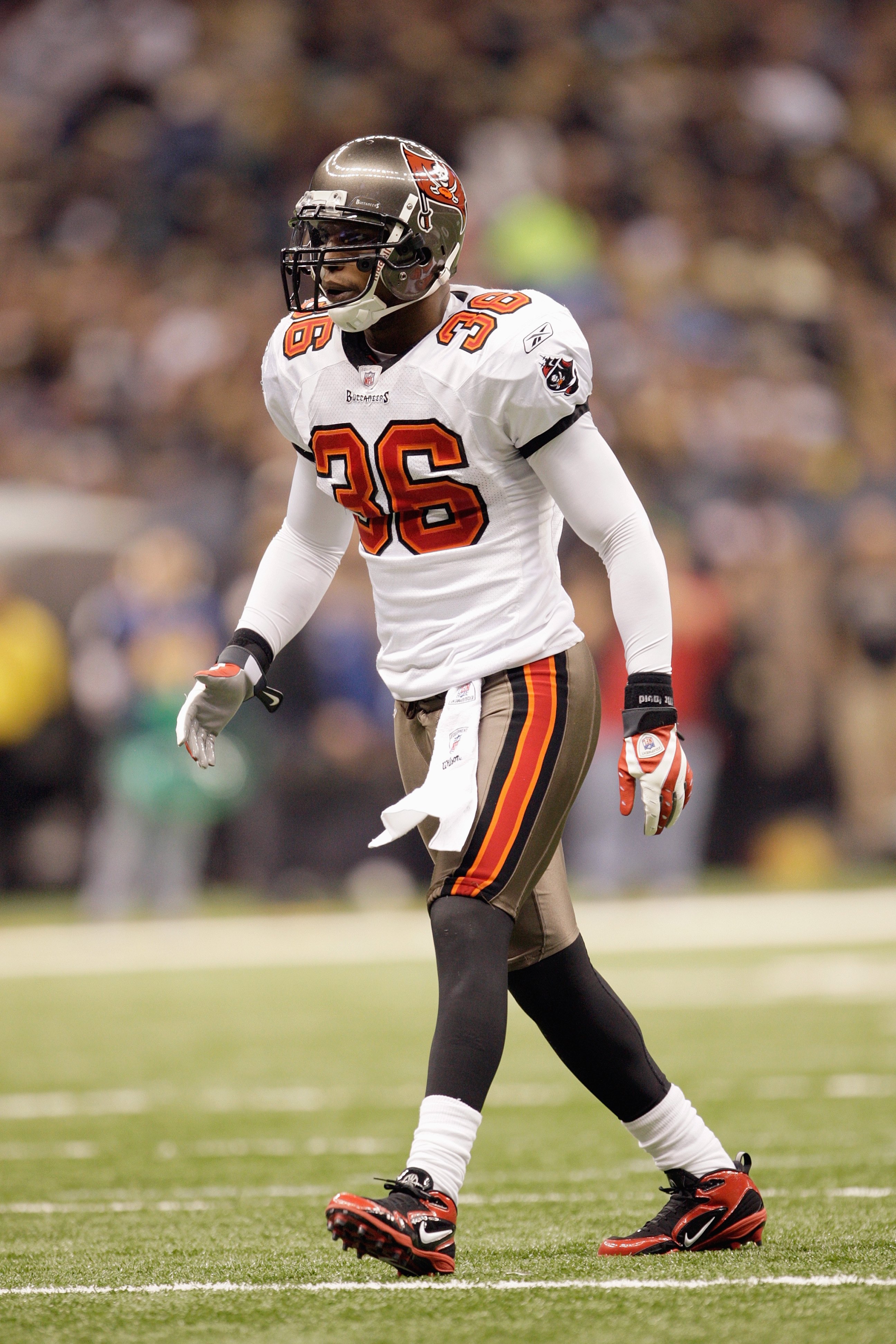 NEW ORLEANS - DECEMBER 27: Tanard Jackson #36 of the Tampa Bay Buccaneers moves on the field during the game against the New Orleans Saints at the Louisiana Superdome on December 27, 2009 in New Orleans, Louisiana. (Photo by Jamie Squire/Getty Images) NEW ORLEANS - DECEMBER 27: Tanard Jackson #36 of the Tampa Bay Buccaneers moves on the field during the game against the New Orleans Saints at the Louisiana Superdome on December 27, 2009 in New Orleans, Louisiana. (Photo by Jamie Squire/Getty Images)