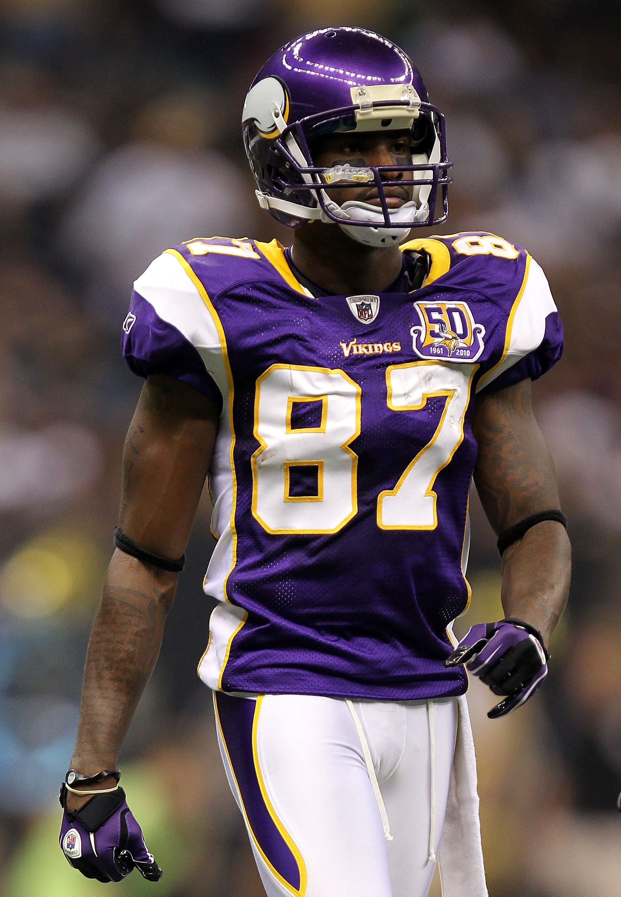 NEW ORLEANS - SEPTEMBER 09: Bernard Berrian #87 of the Minnesota Vikings at Louisiana Superdome on September 9, 2010 in New Orleans, Louisiana. (Photo by Ronald Martinez/Getty Images) NEW ORLEANS - SEPTEMBER 09: Bernard Berrian #87 of the Minnesota Vikings at Louisiana Superdome on September 9, 2010 in New Orleans, Louisiana. (Photo by Ronald Martinez/Getty Images)