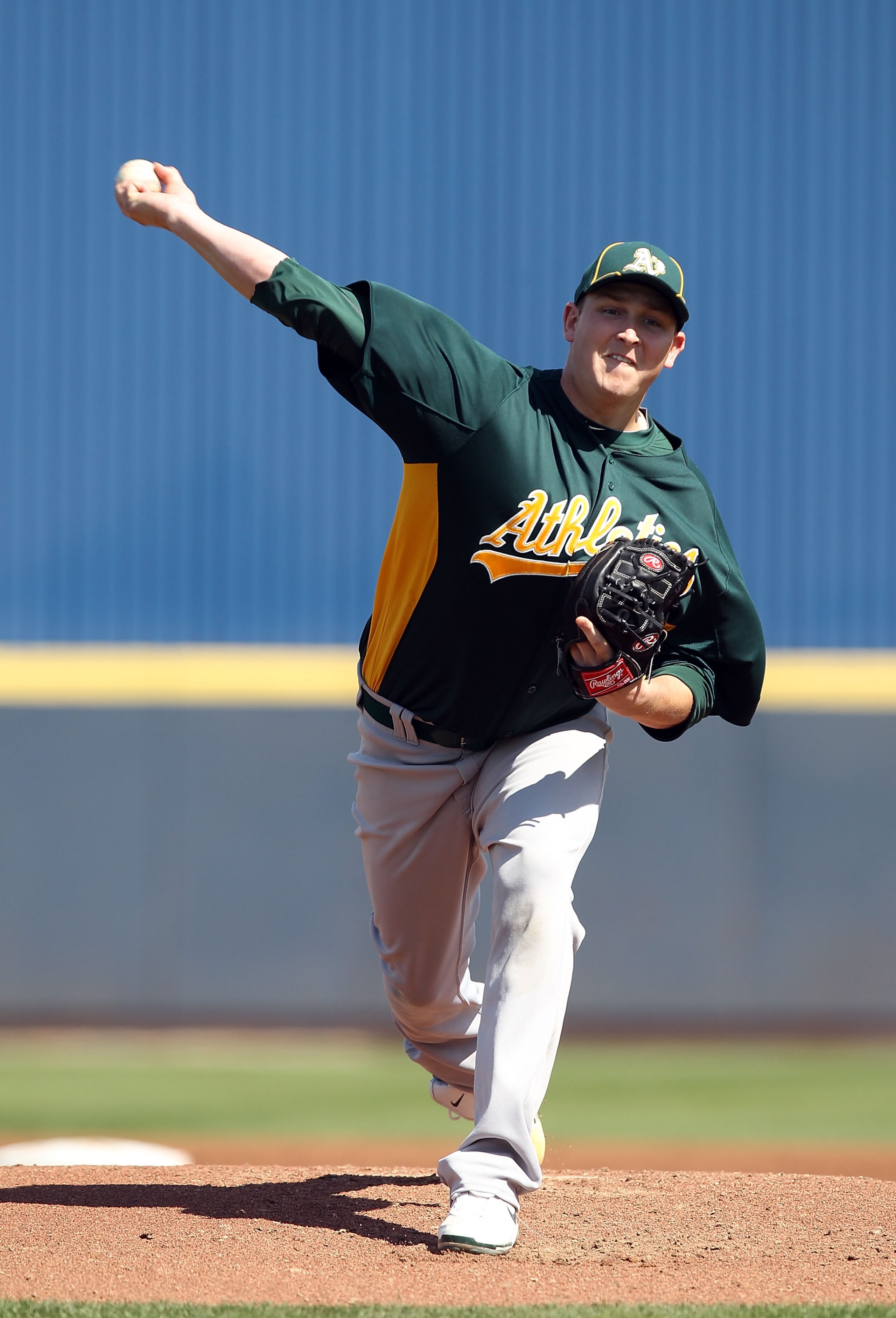 PHOENIX, AZ - MARCH 03:  Starting pitcher Trevor Cahill #53 of the Oakland Athletics pitches against the Milwaukee Brewers during the spring training game at Maryvale Baseball Park on March 3, 2011 in Phoenix, Arizona.  (Photo by Christian Petersen/Getty
