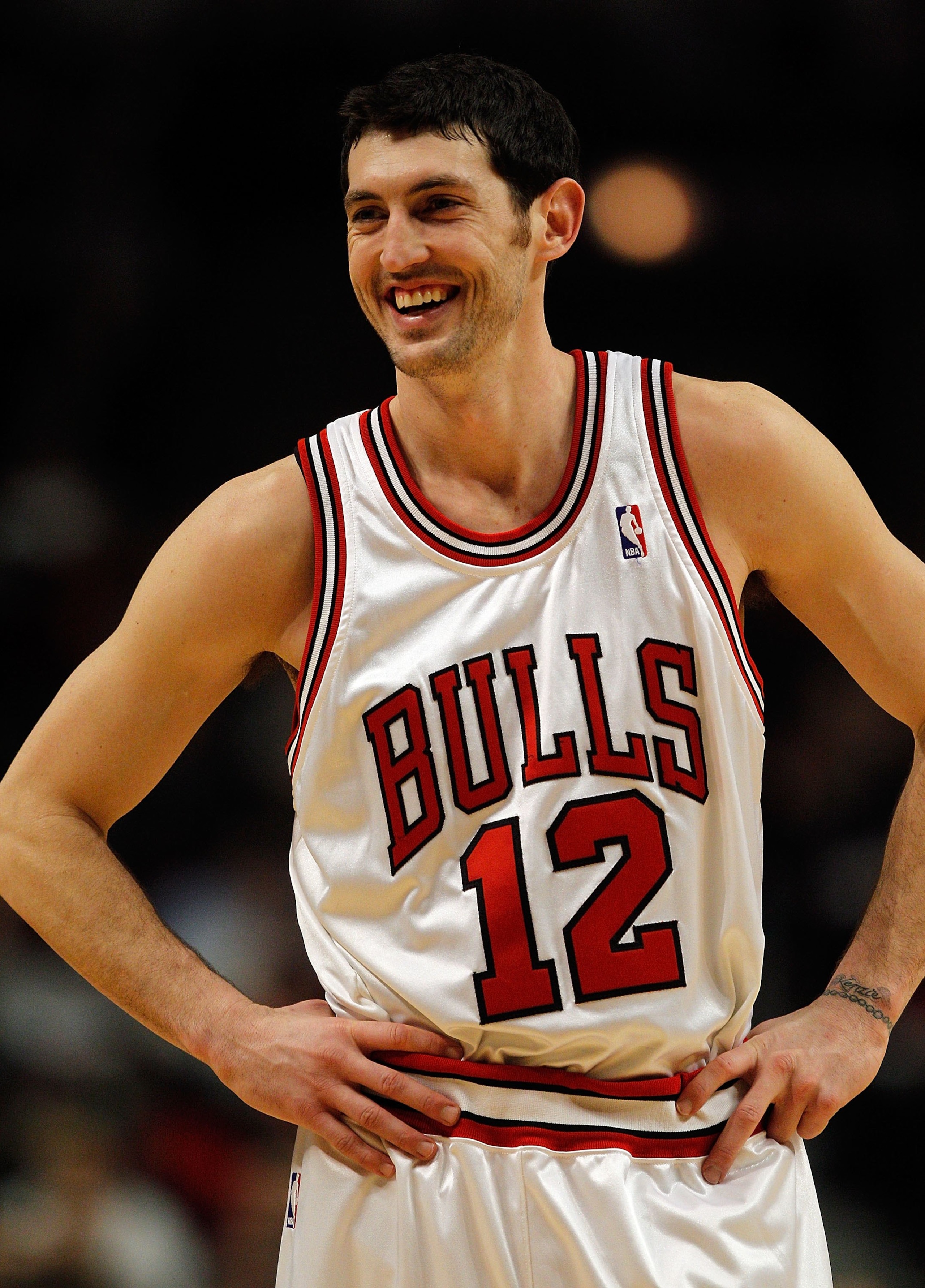 CHICAGO - FEBRUARY 24: Kirk Hinrich #12 of the Chicago Bulls smilkes during a break against the Indiana Pacers at the United Center on February 24, 2010 in Chicago, Illinois. The Bulls defeated the Pacers 120-110. NOTE TO USER: User expressly acknowledges CHICAGO - FEBRUARY 24: Kirk Hinrich #12 of the Chicago Bulls smilkes during a break against the Indiana Pacers at the United Center on February 24, 2010 in Chicago, Illinois. The Bulls defeated the Pacers 120-110. NOTE TO USER: User expressly acknowledges
