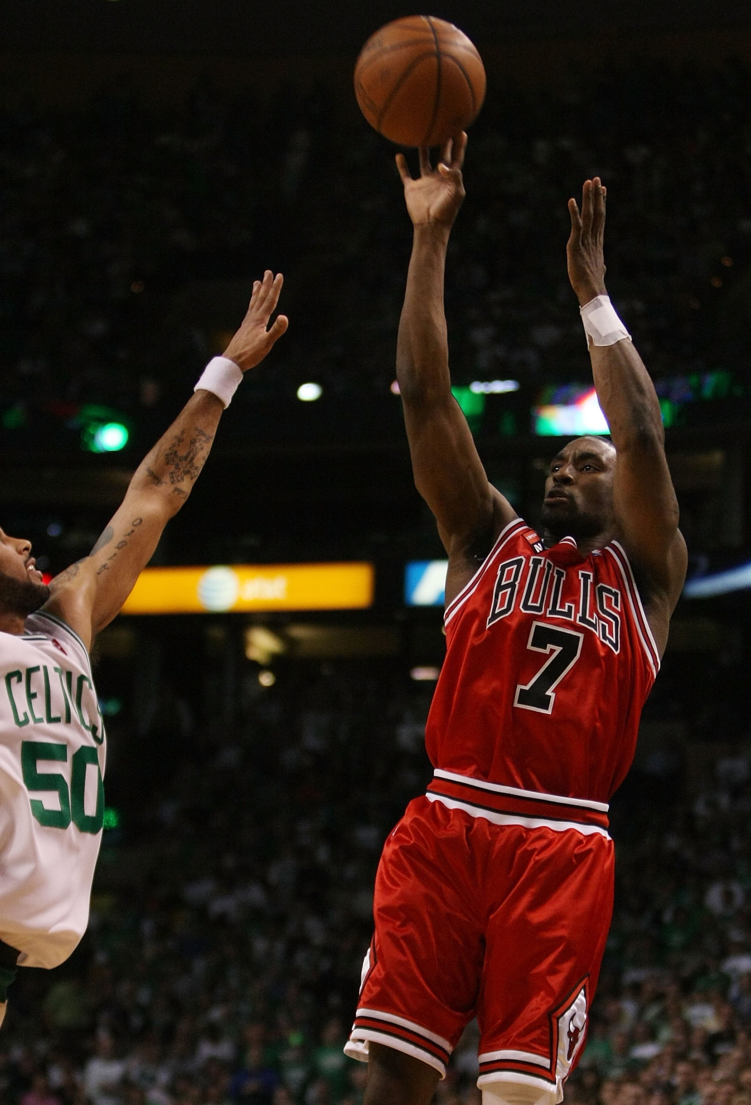 BOSTON - MAY 02: Ben Gordon #7 of the Chicago Bulls takes a shot as Eddie House #50 of the Boston Celtics defends in Game Seven of the Eastern Conference Quarterfinals during the 2009 NBA Playoffs at TD Banknorth Garden on May 2, 2009 in Boston, Massachu BOSTON - MAY 02: Ben Gordon #7 of the Chicago Bulls takes a shot as Eddie House #50 of the Boston Celtics defends in Game Seven of the Eastern Conference Quarterfinals during the 2009 NBA Playoffs at TD Banknorth Garden on May 2, 2009 in Boston, Massachu