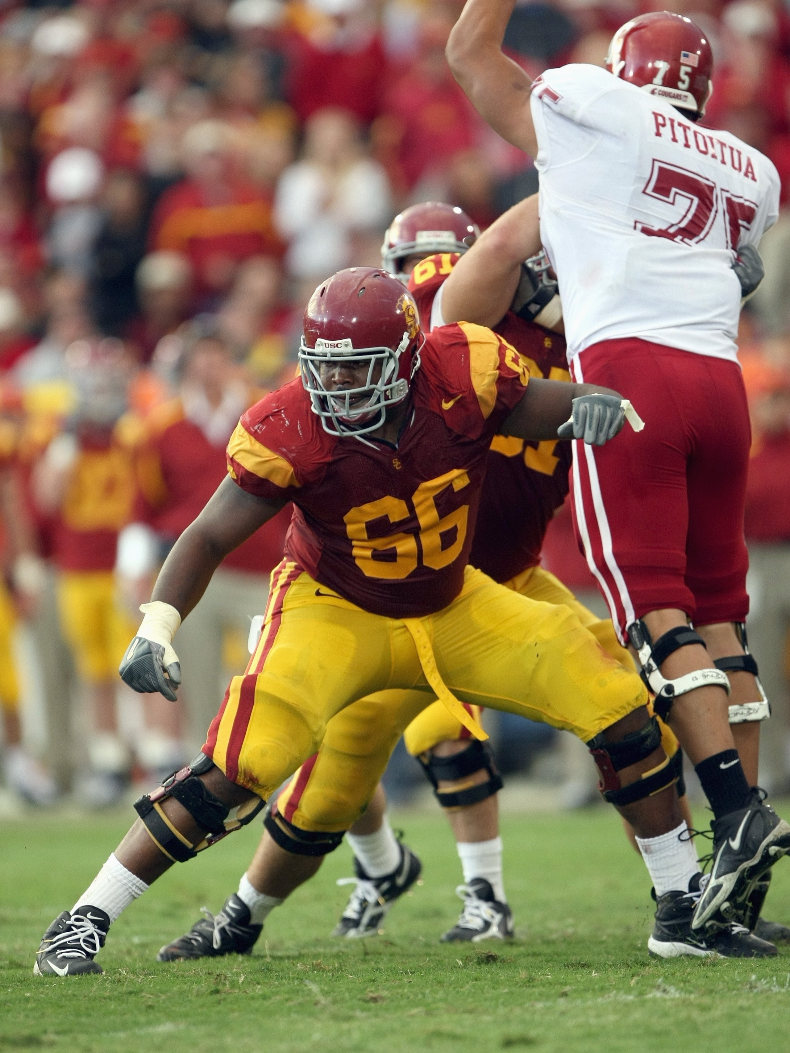 LOS ANGELES - SEPTEMBER 22: Chilo Rachal #66 of the USC Trojans moves on the field during the game against the Washington State Cougars on September 22, 2007 at the Los Angeles Coliseum in Los Angeles, California. (Photo by Stephen Dunn/Getty Images) LOS ANGELES - SEPTEMBER 22: Chilo Rachal #66 of the USC Trojans moves on the field during the game against the Washington State Cougars on September 22, 2007 at the Los Angeles Coliseum in Los Angeles, California. (Photo by Stephen Dunn/Getty Images)